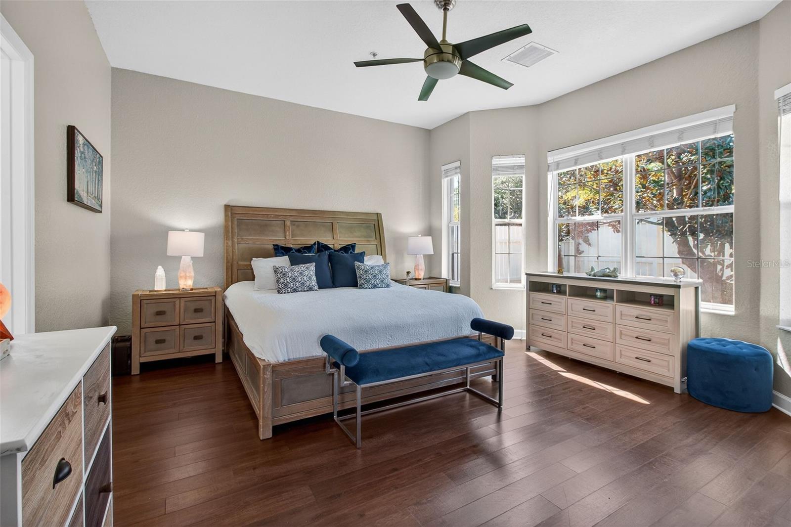 Image 7 of 47 For 650 Arbor Lane