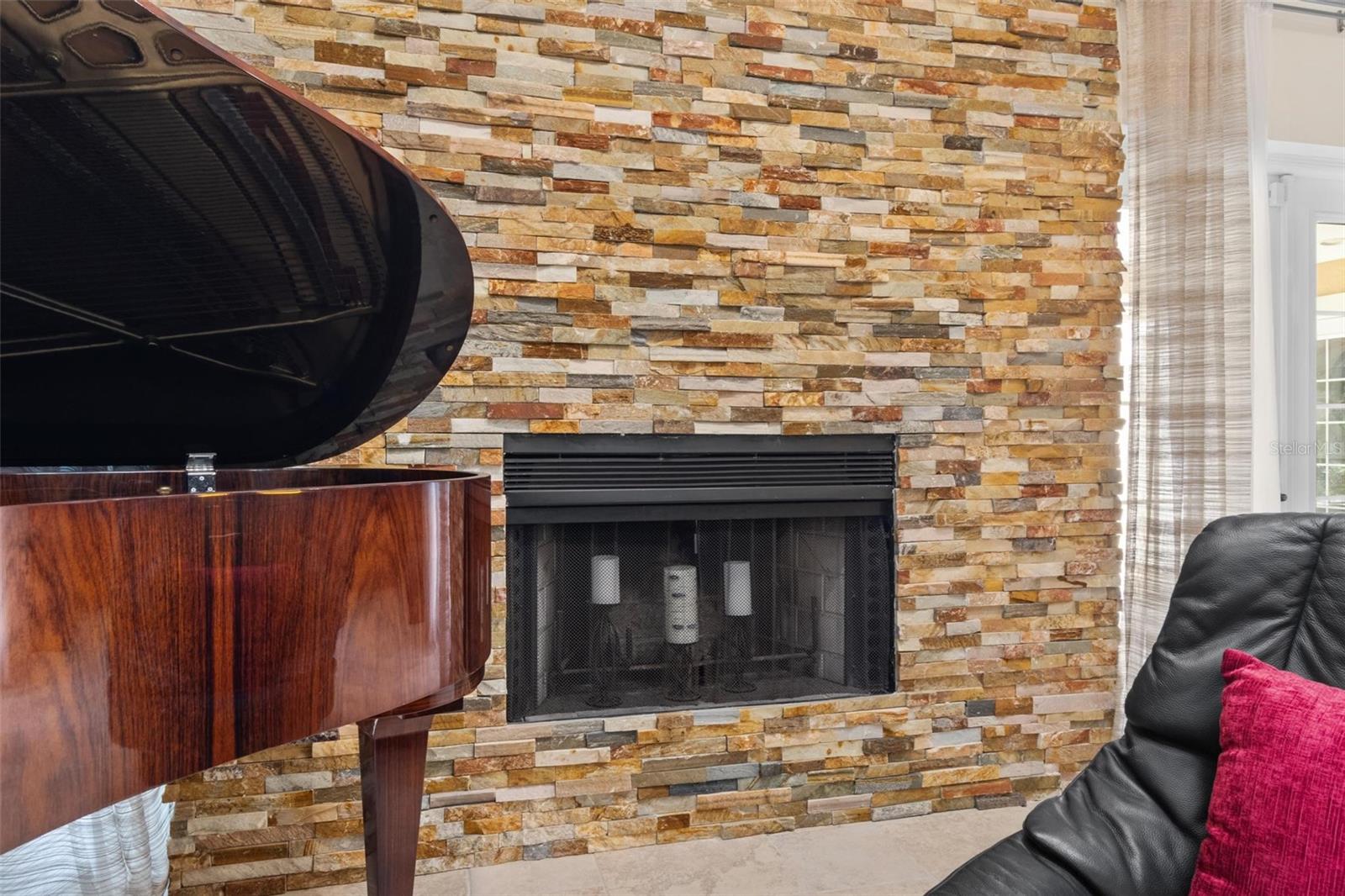 Image 20 of 71 For 6407 112th Avenue