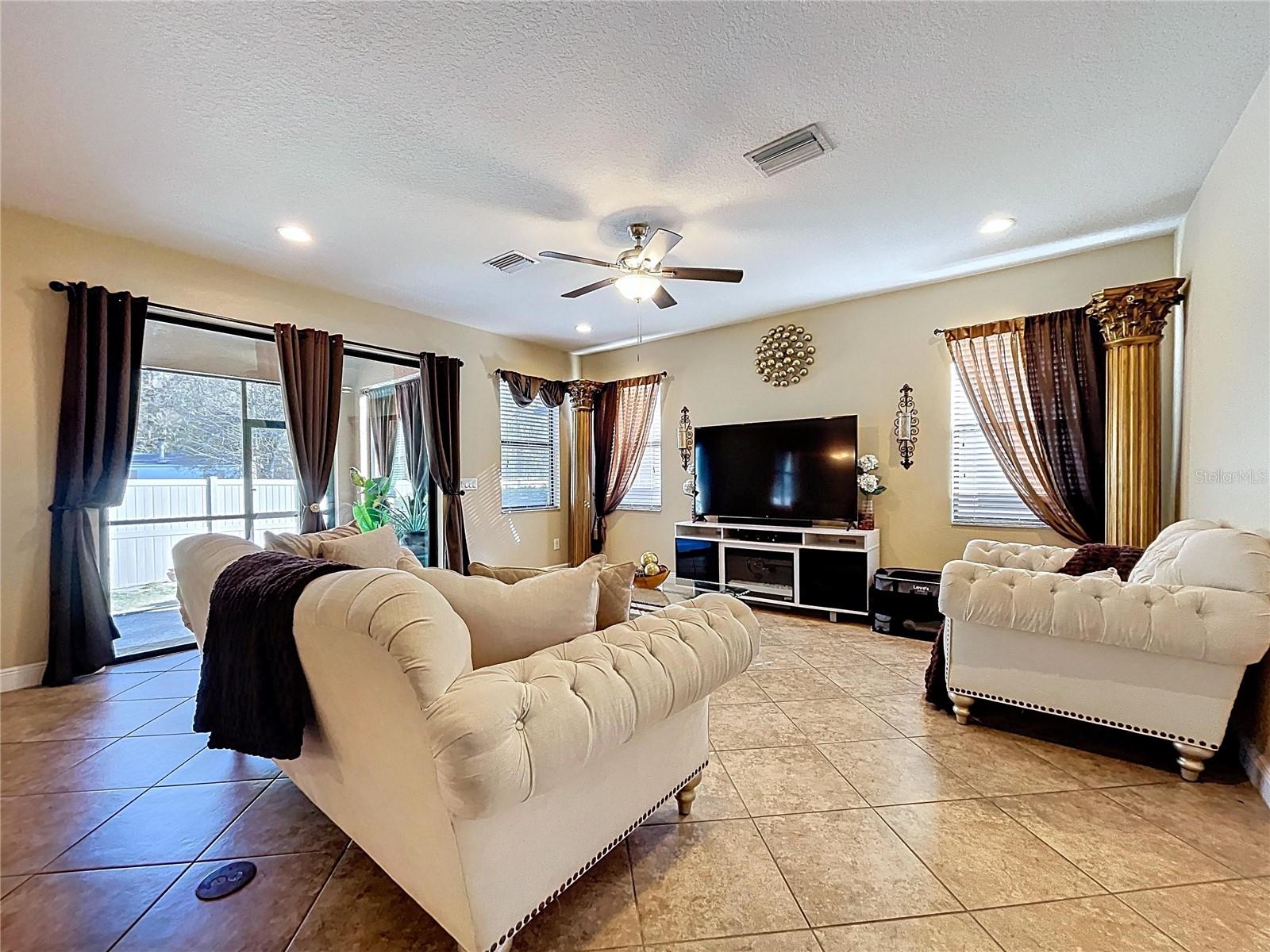 Image 16 of 98 For 15246 Anguilla Isle Avenue