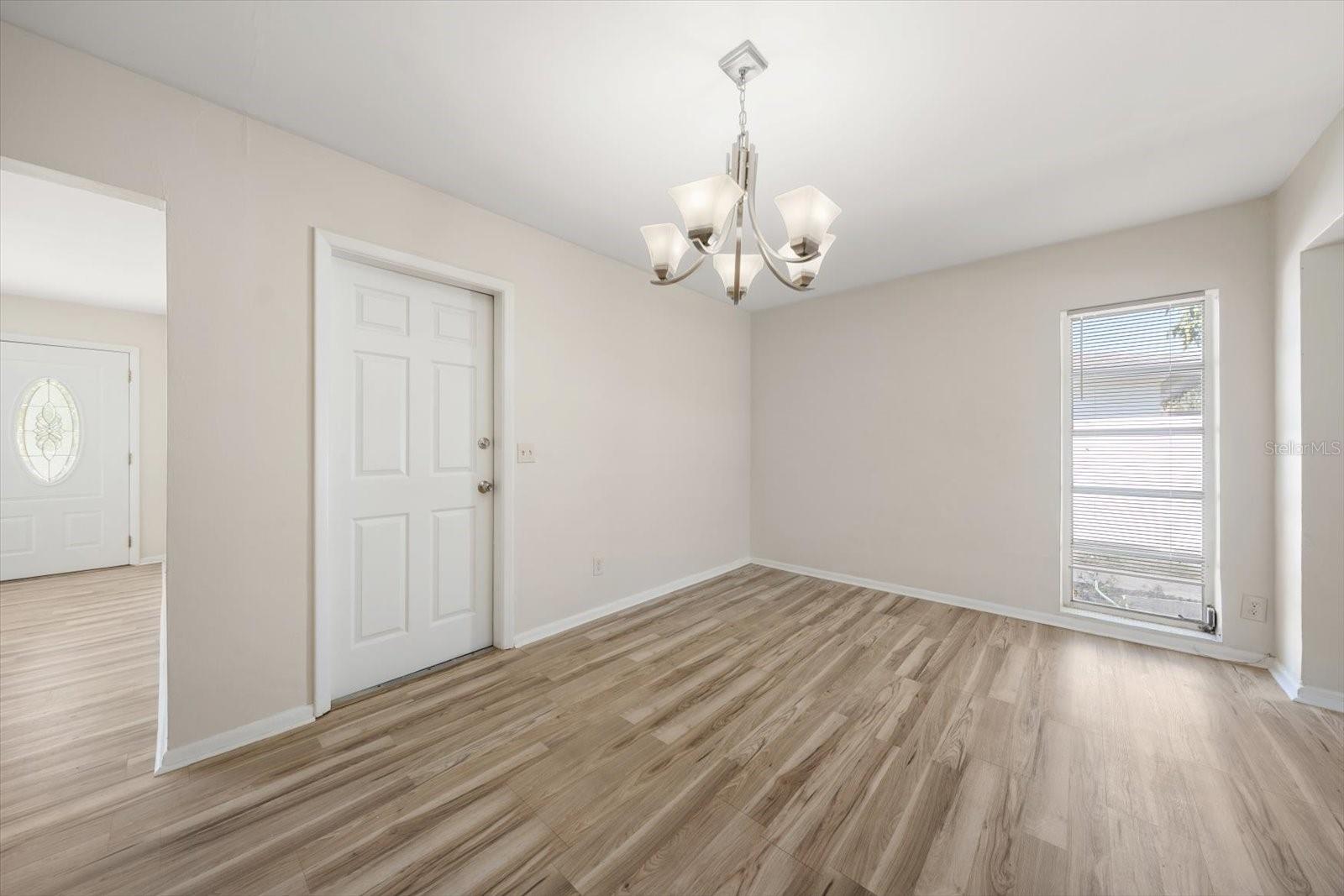 Image 11 of 34 For 2239 Duncan Drive