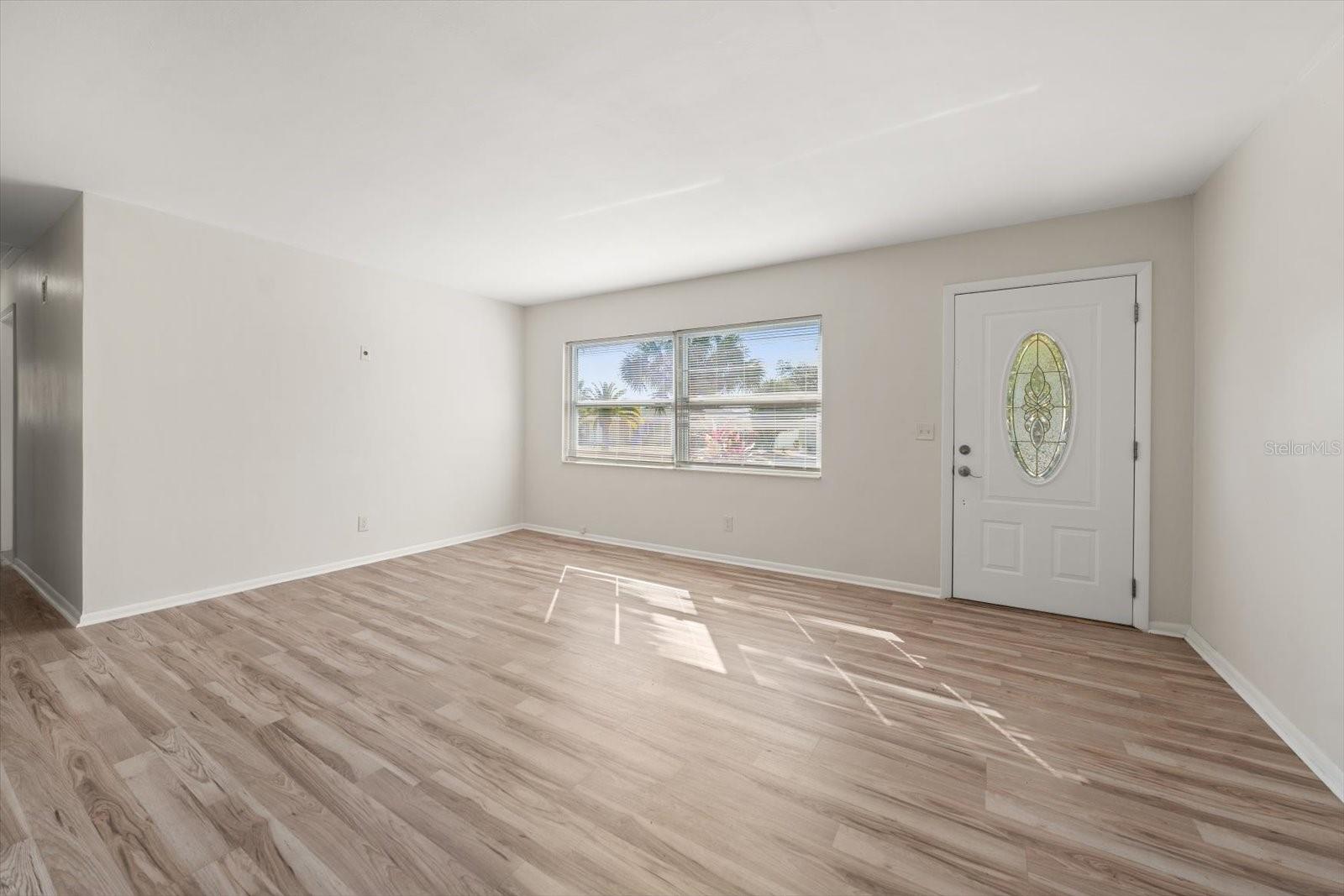 Image 5 of 34 For 2239 Duncan Drive