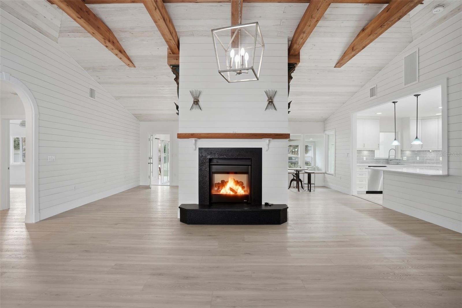 Image 15 of 50 For 2906 Pass A Grille Way