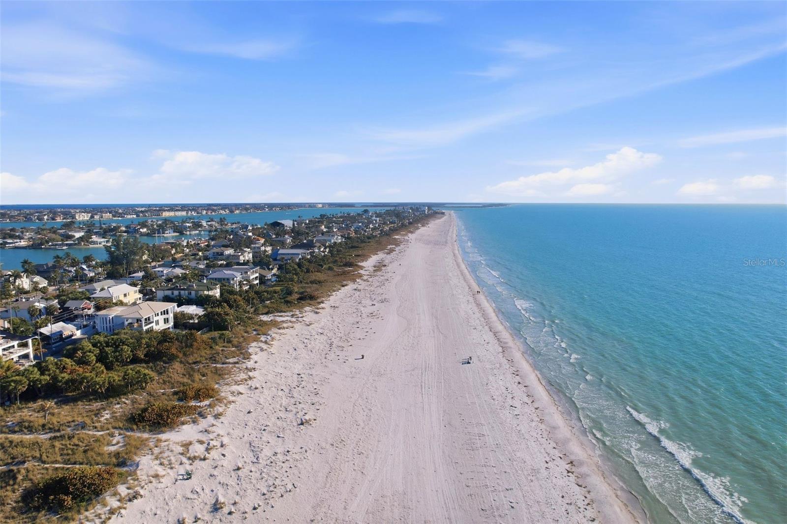 Image 3 of 50 For 2906 Pass A Grille Way