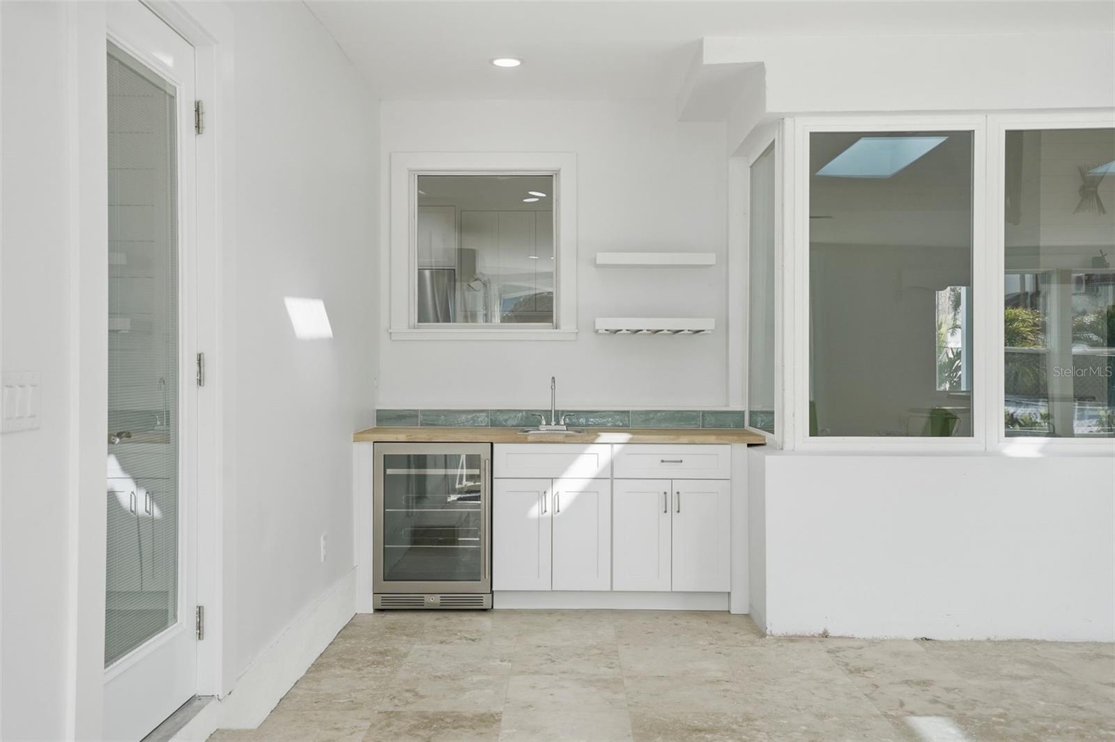 Image 42 of 50 For 2906 Pass A Grille Way