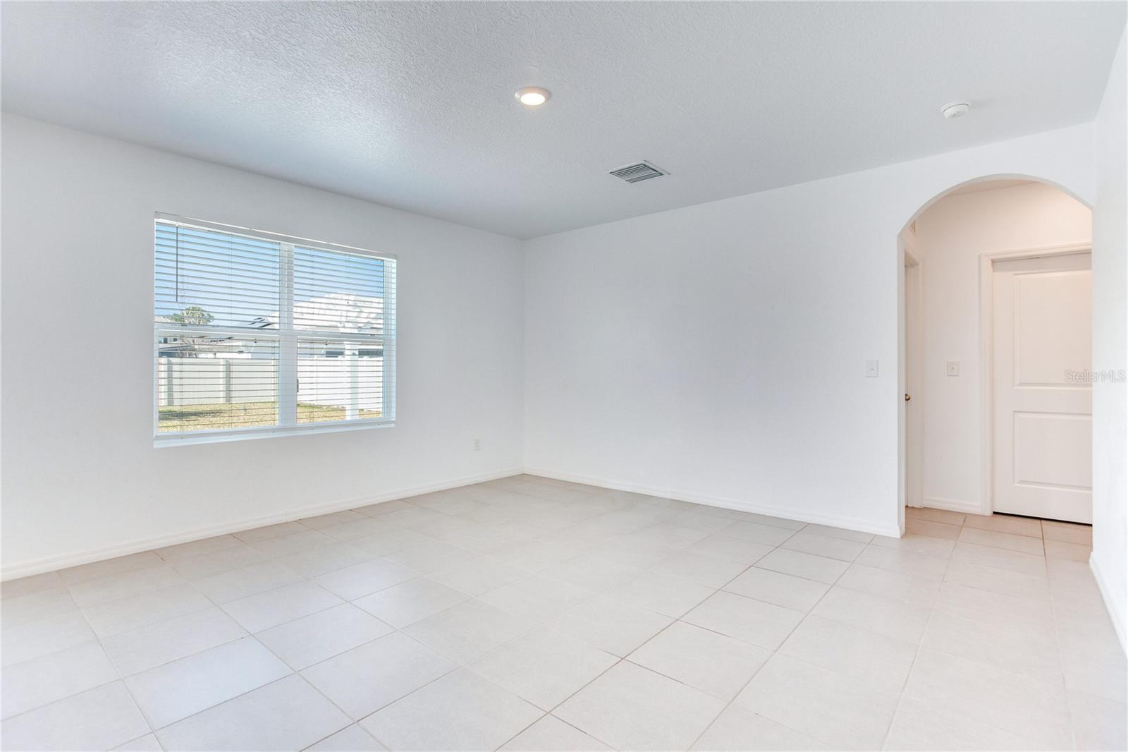 Image 20 of 49 For 2412 Knight Island Drive