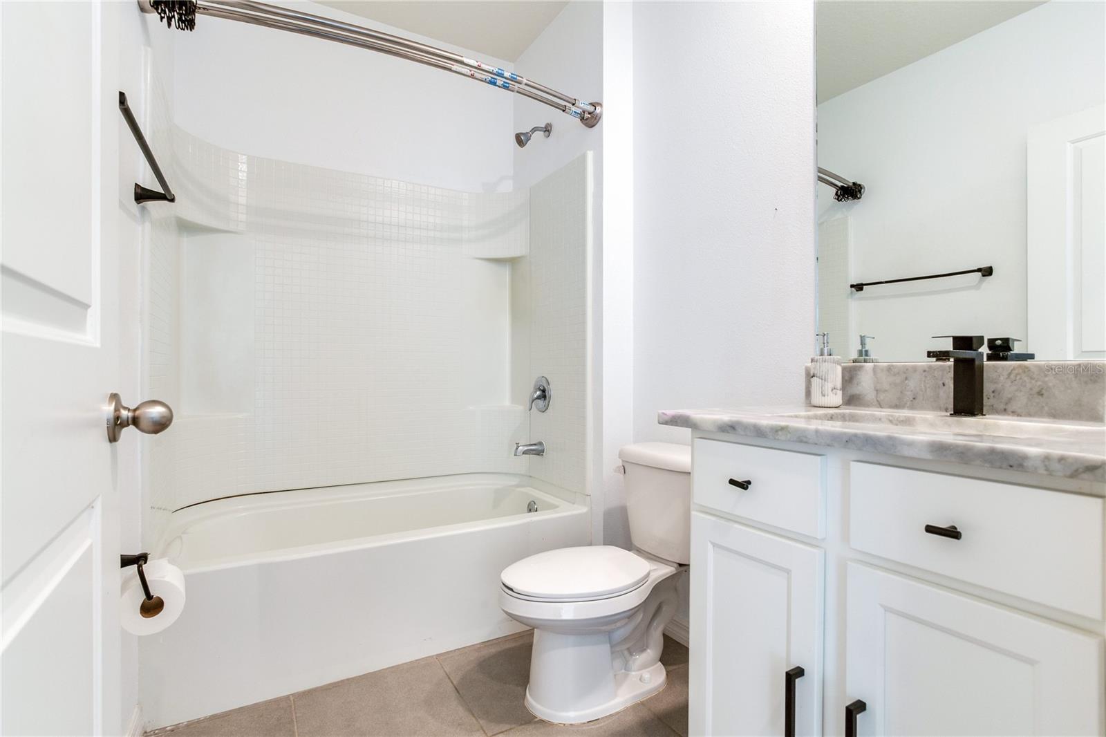 Image 23 of 49 For 2412 Knight Island Drive