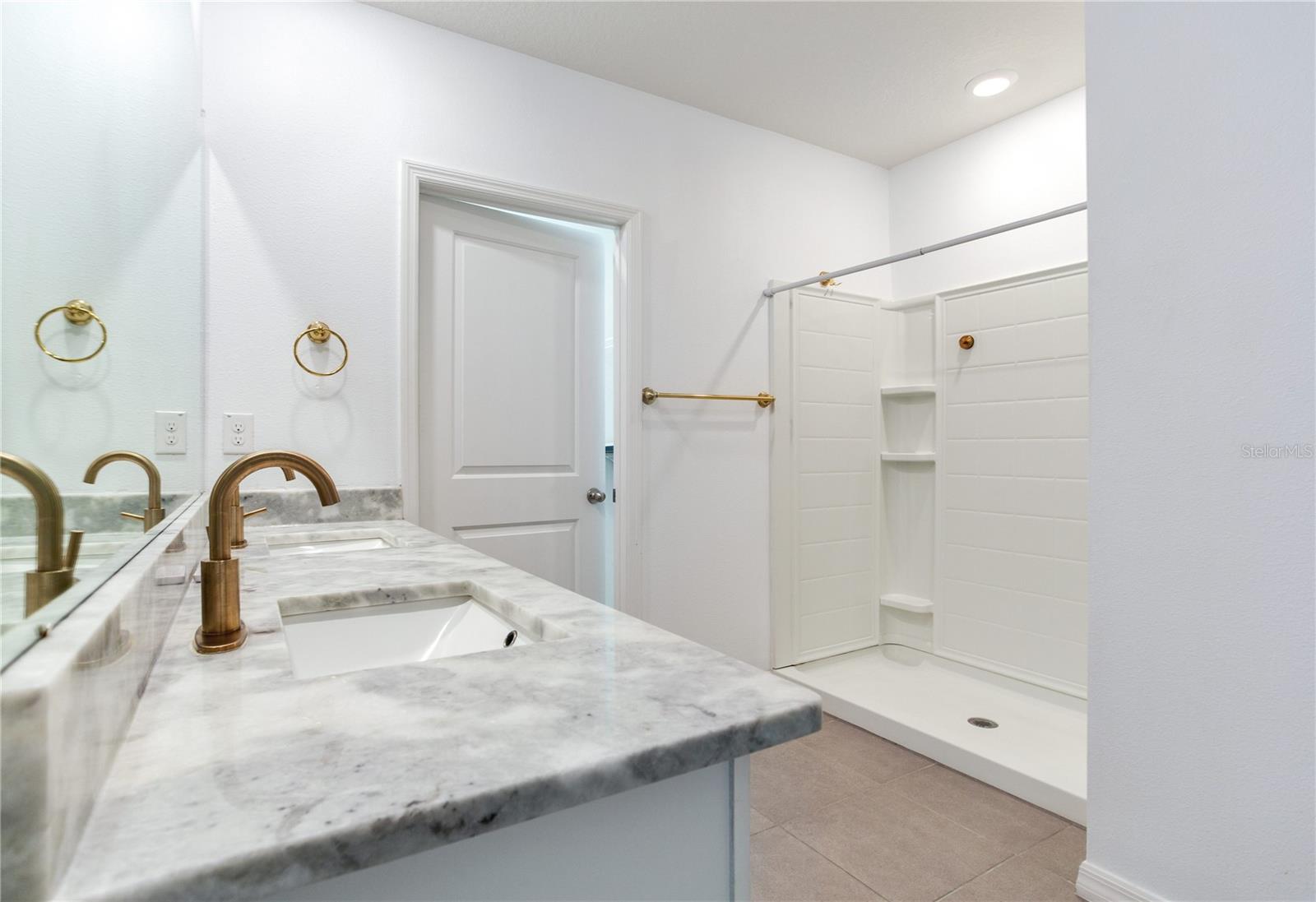 Image 27 of 49 For 2412 Knight Island Drive