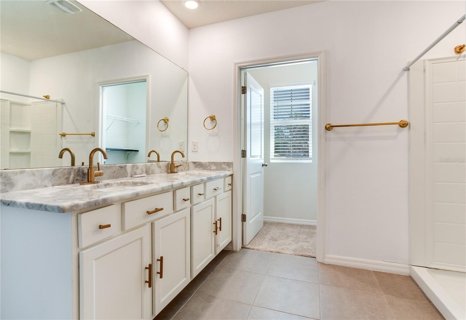 Image 28 of 49 For 2412 Knight Island Drive