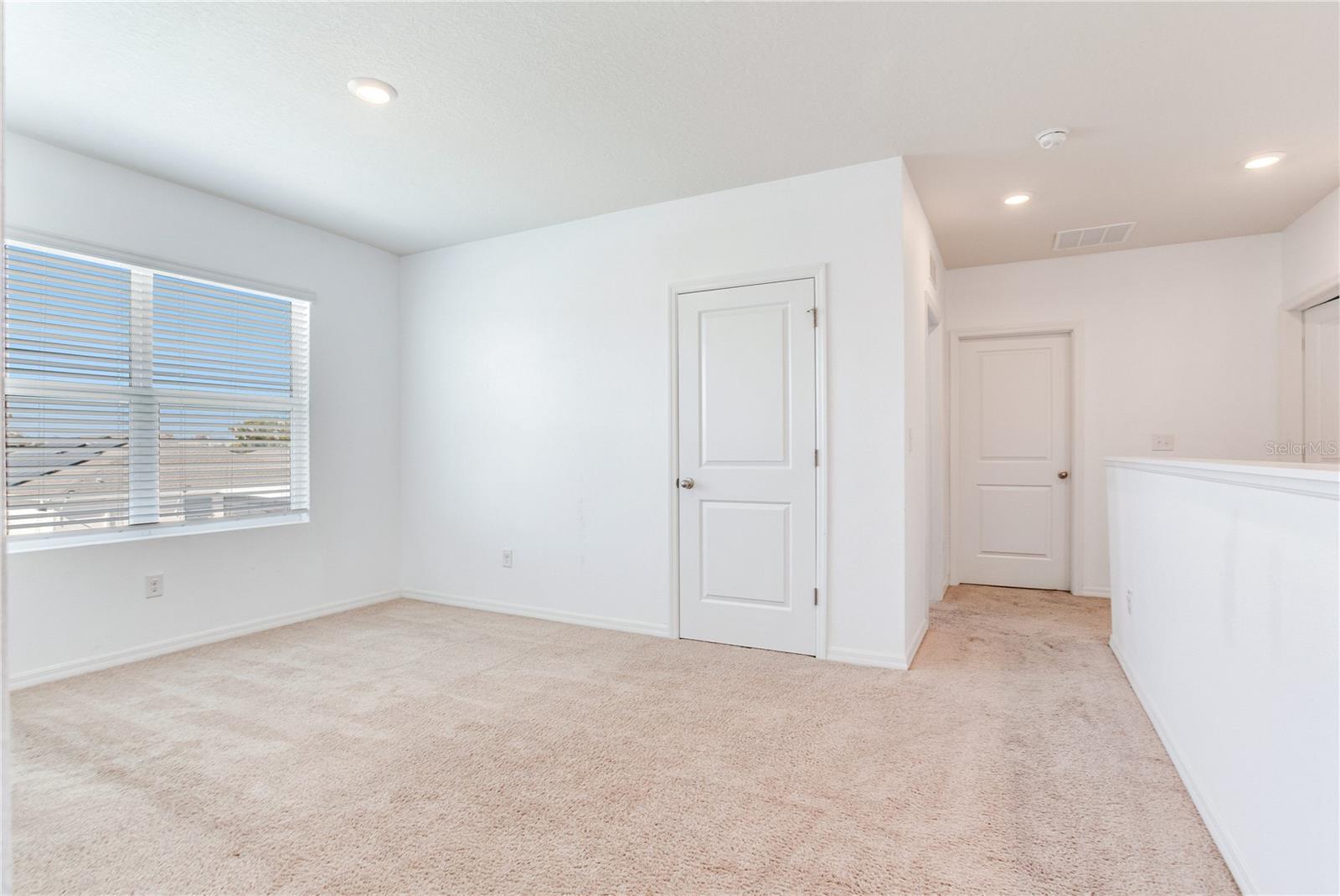 Image 36 of 49 For 2412 Knight Island Drive