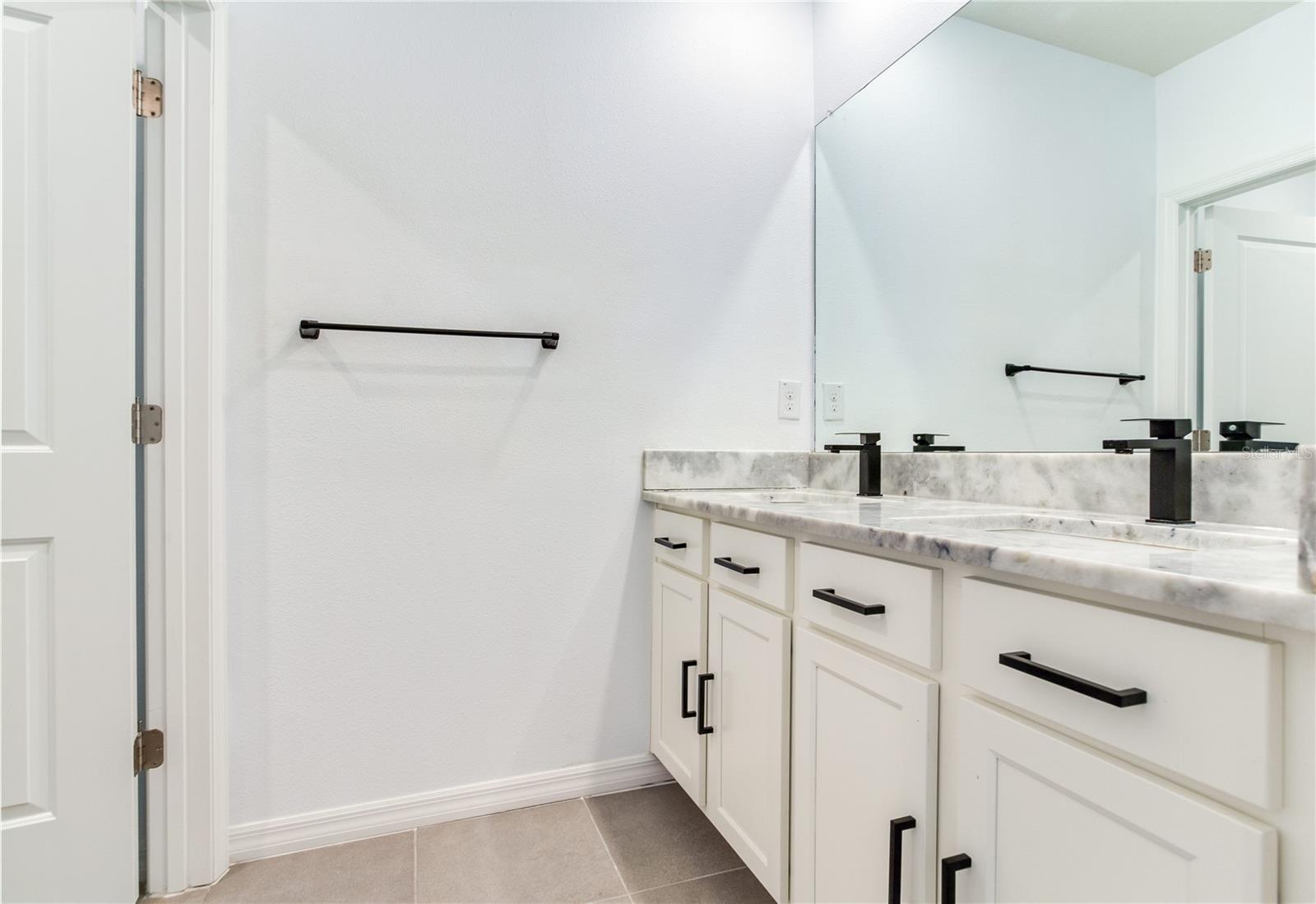 Image 39 of 49 For 2412 Knight Island Drive