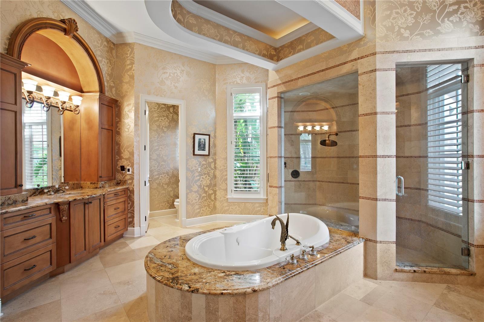 Image 23 of 59 For 16911 Comunidad De Avila