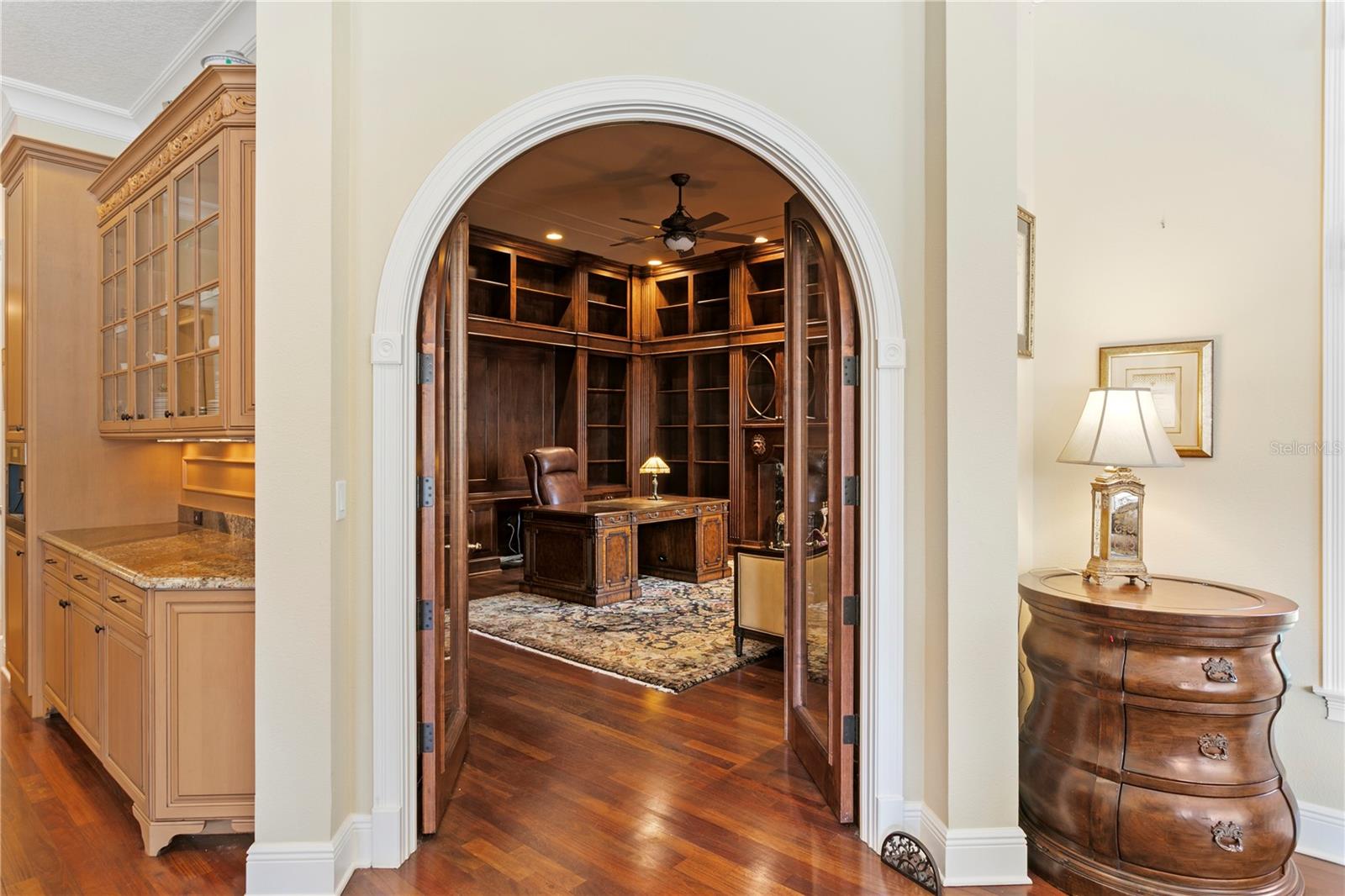 Image 36 of 59 For 16911 Comunidad De Avila