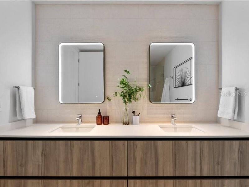 Image 22 of 63 For 1020 Sunset Point Road 410