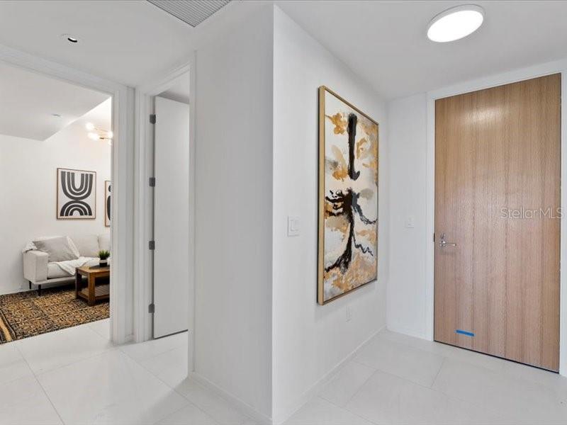 Image 29 of 63 For 1020 Sunset Point Road 410