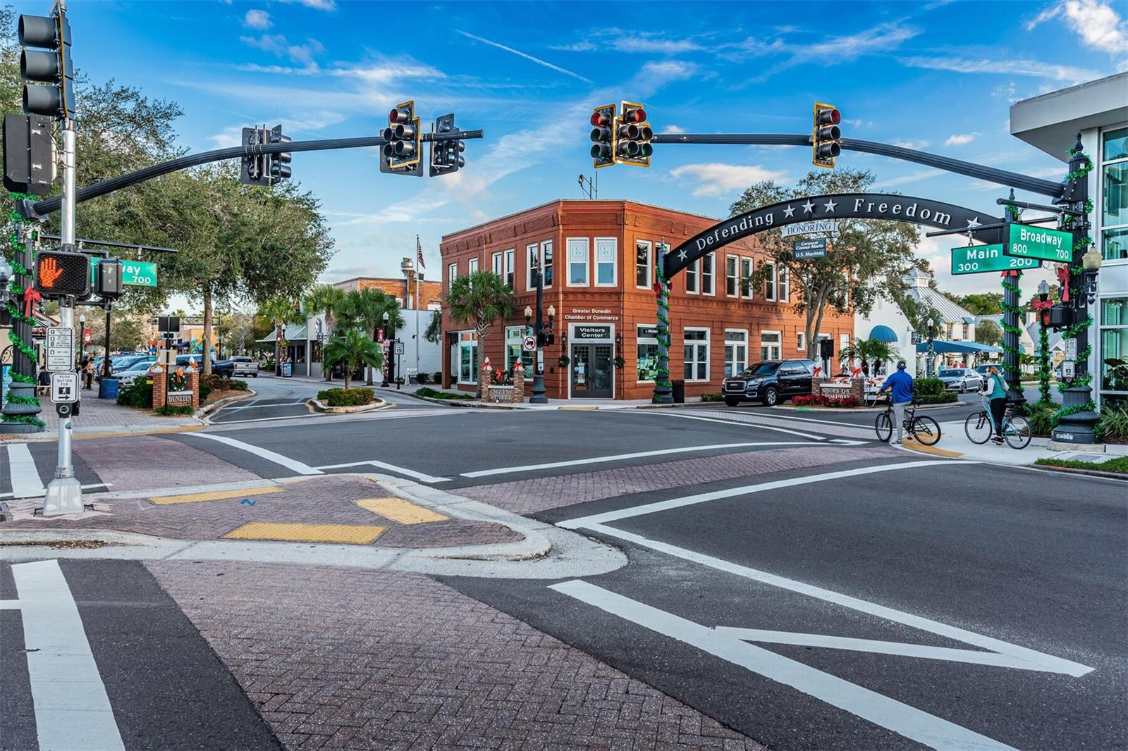 Listing photo id 14 for 240 President Street