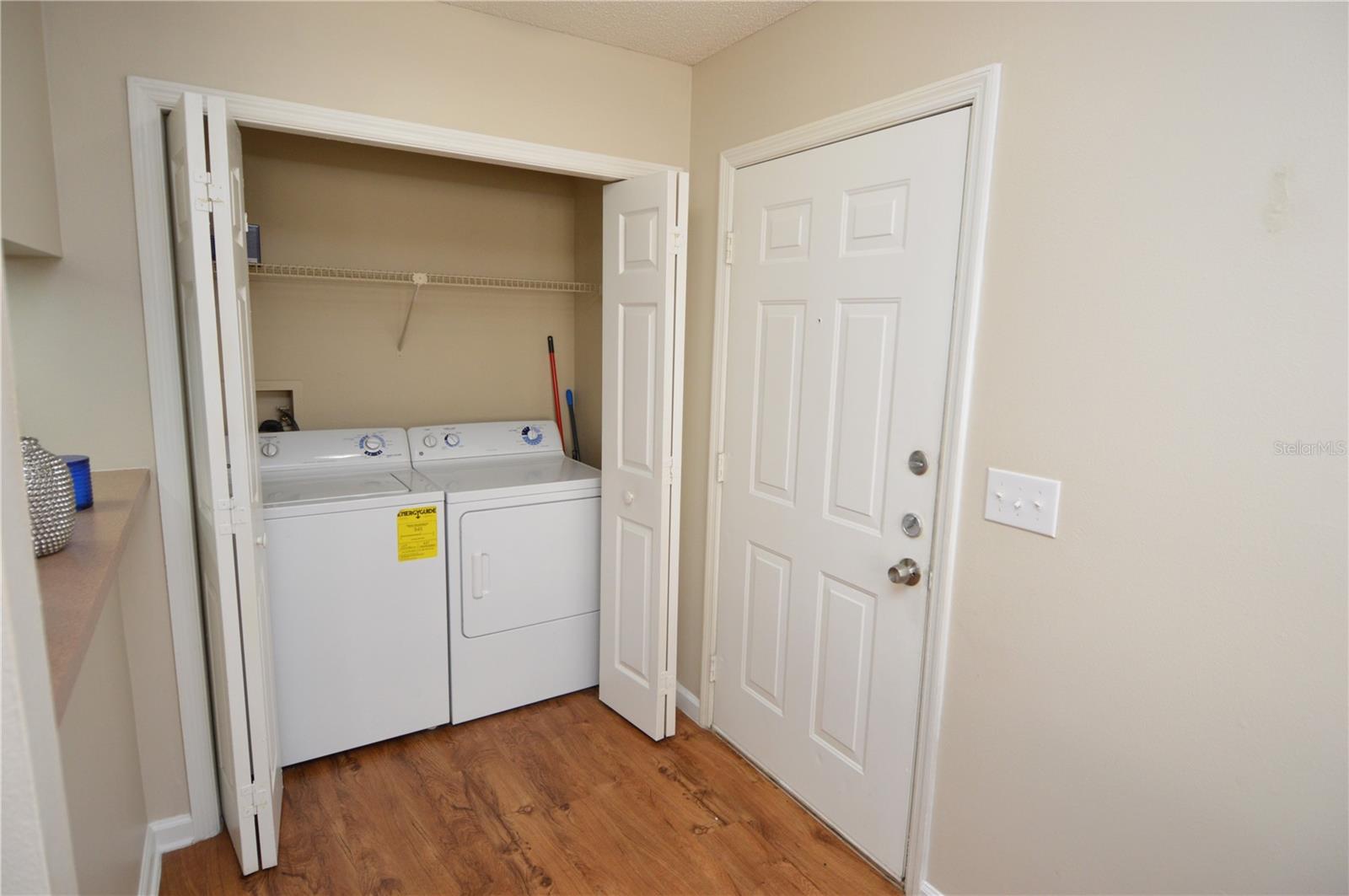 Image 5 of 78 For 11901 4th Street N 10105