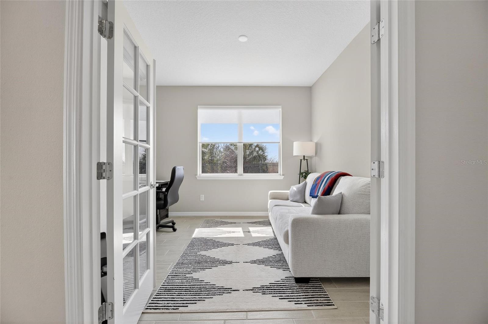 Image 25 of 51 For 6204 Mooring Line Circle