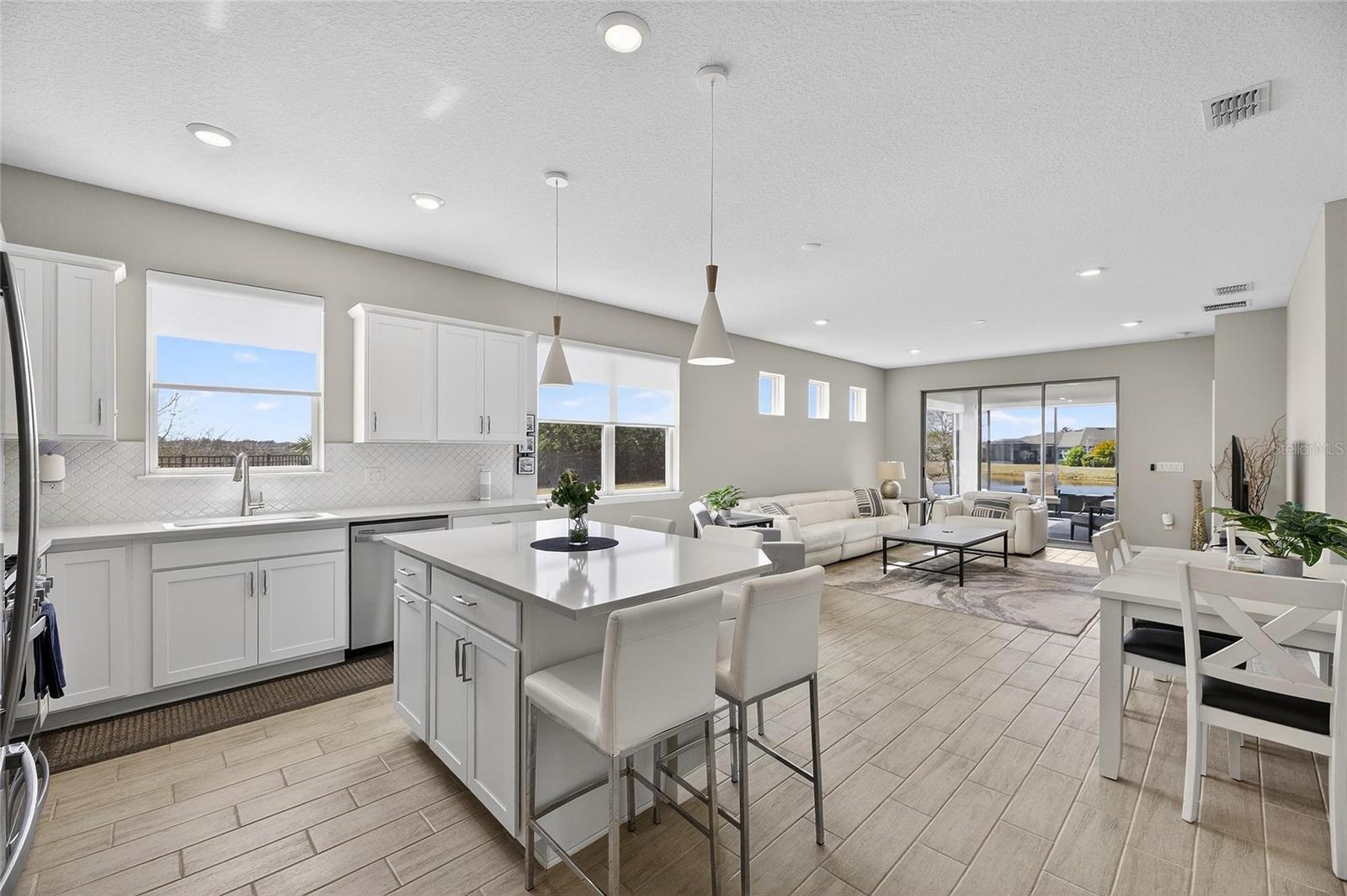 Image 5 of 51 For 6204 Mooring Line Circle