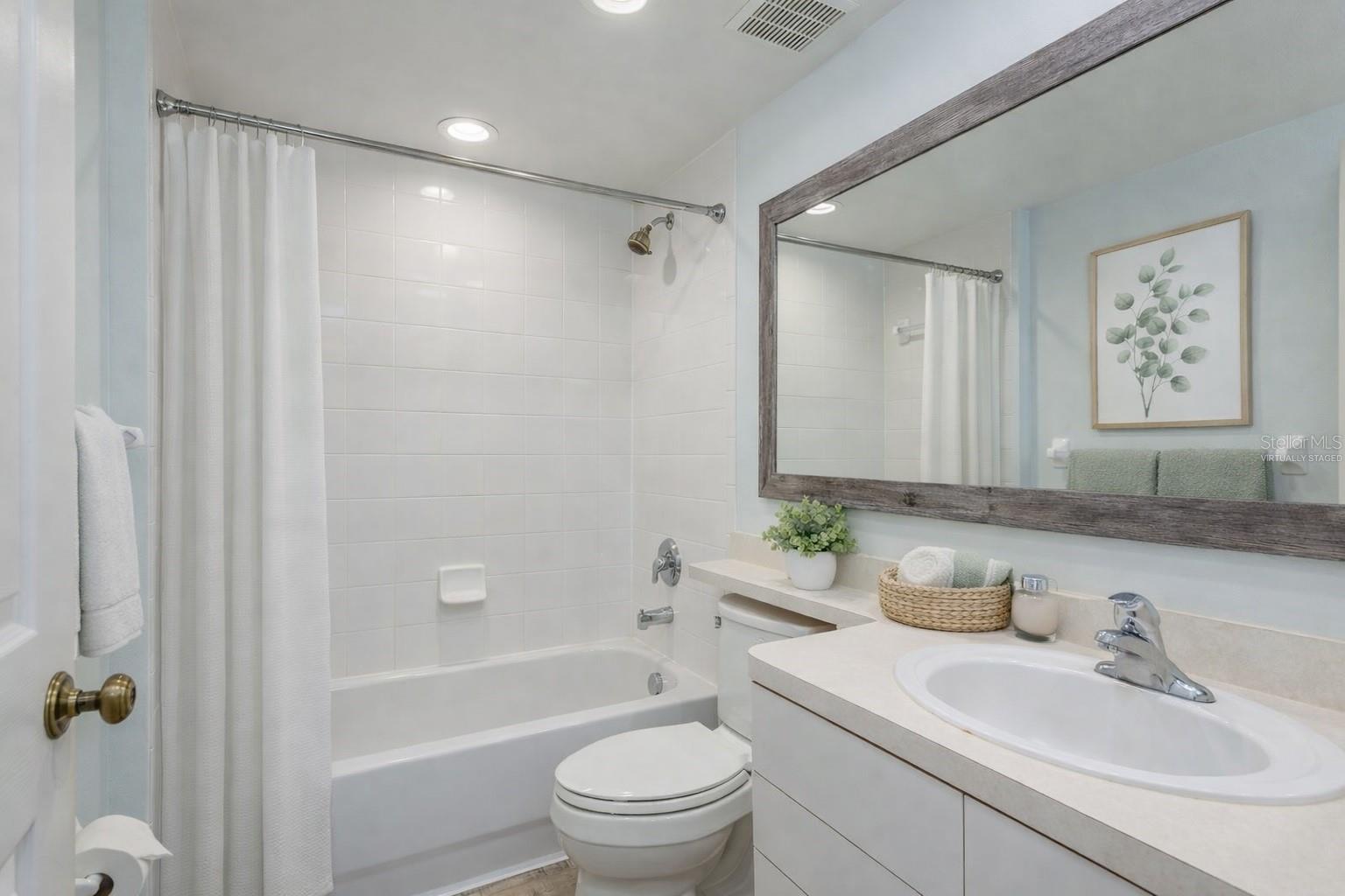 Image 17 of 42 For 1200 Country Club Drive 4202