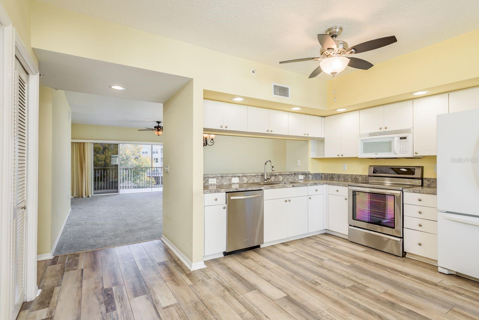 Image 7 of 42 For 1200 Country Club Drive 4202