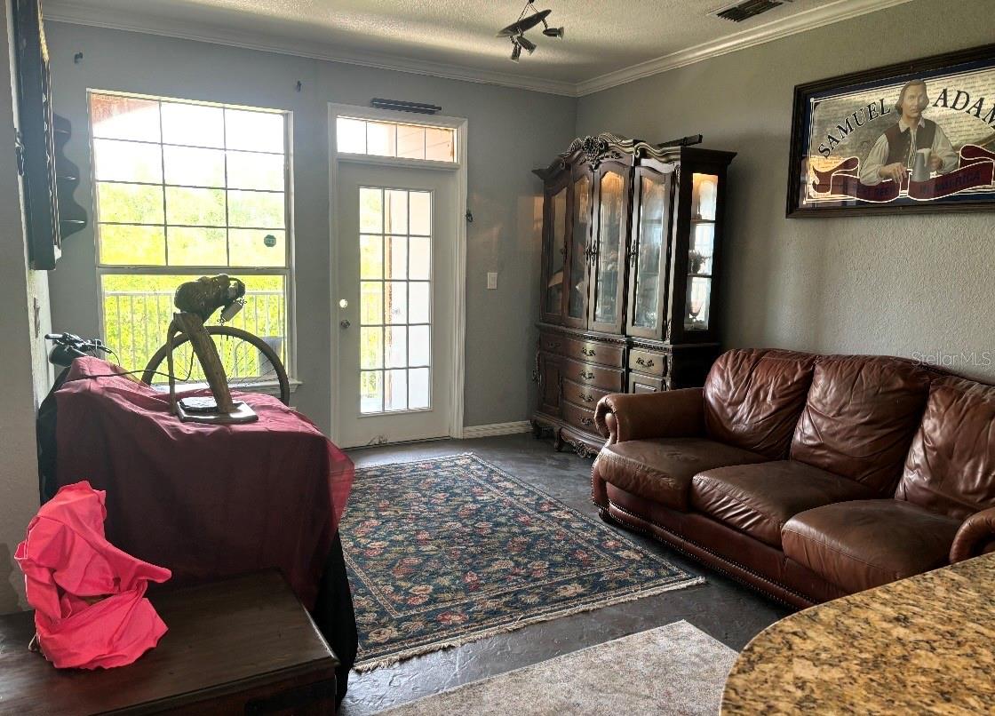 Image 4 of 16 For 5000 Culbreath Key Way 9-112