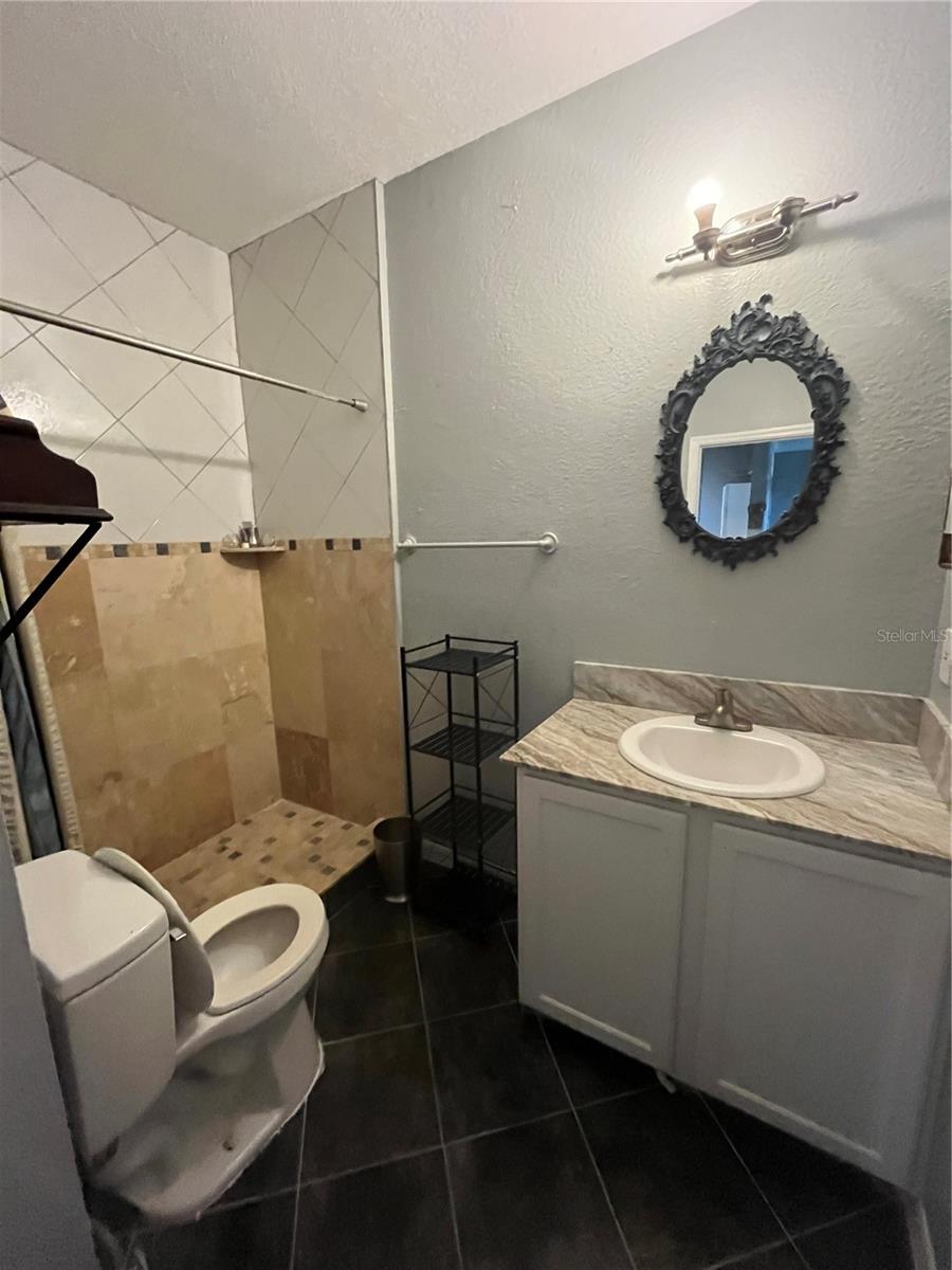 Image 6 of 16 For 5000 Culbreath Key Way 9-112