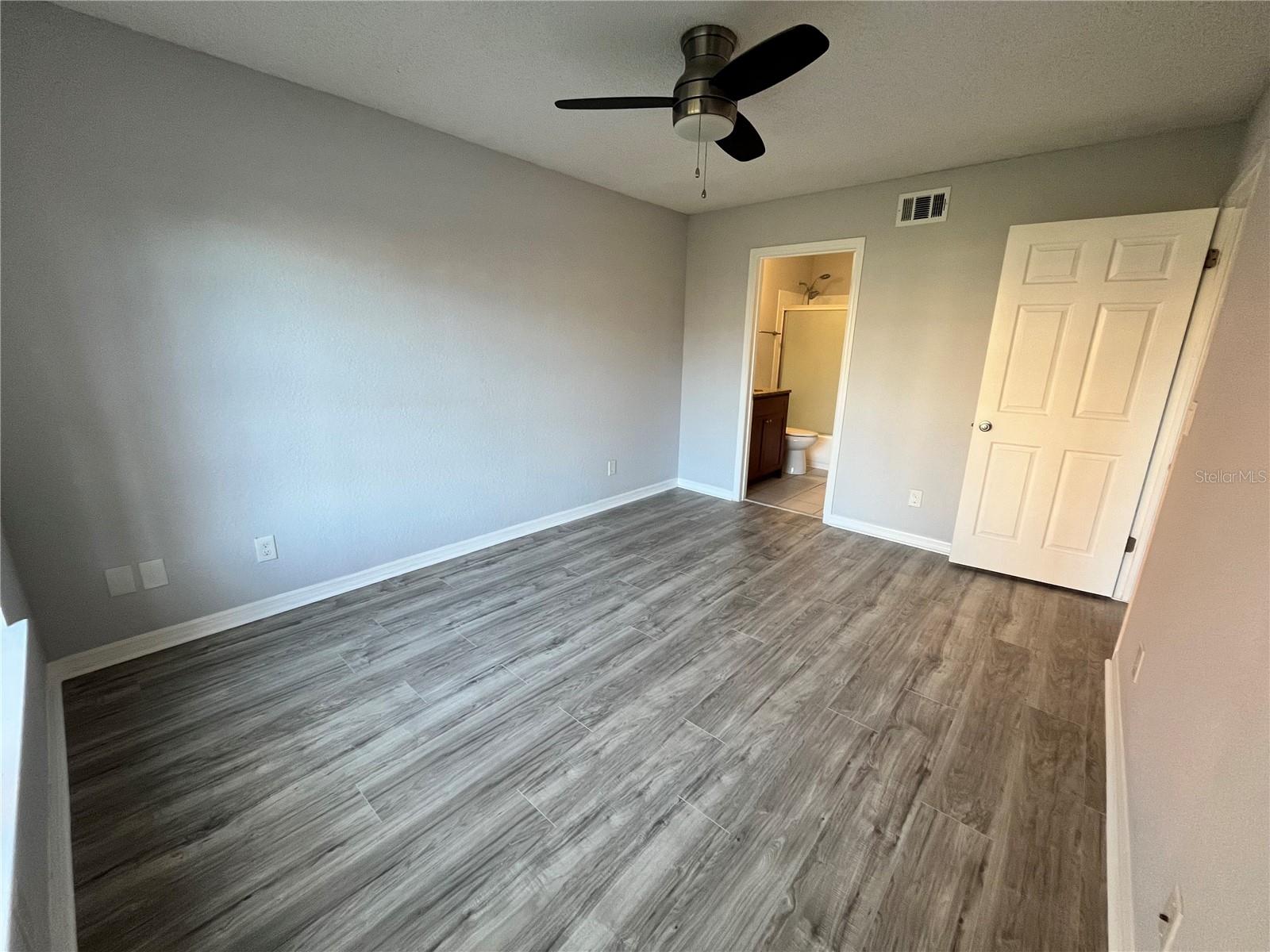 Image 7 of 15 For 10200 Gandy Boulevard N 617