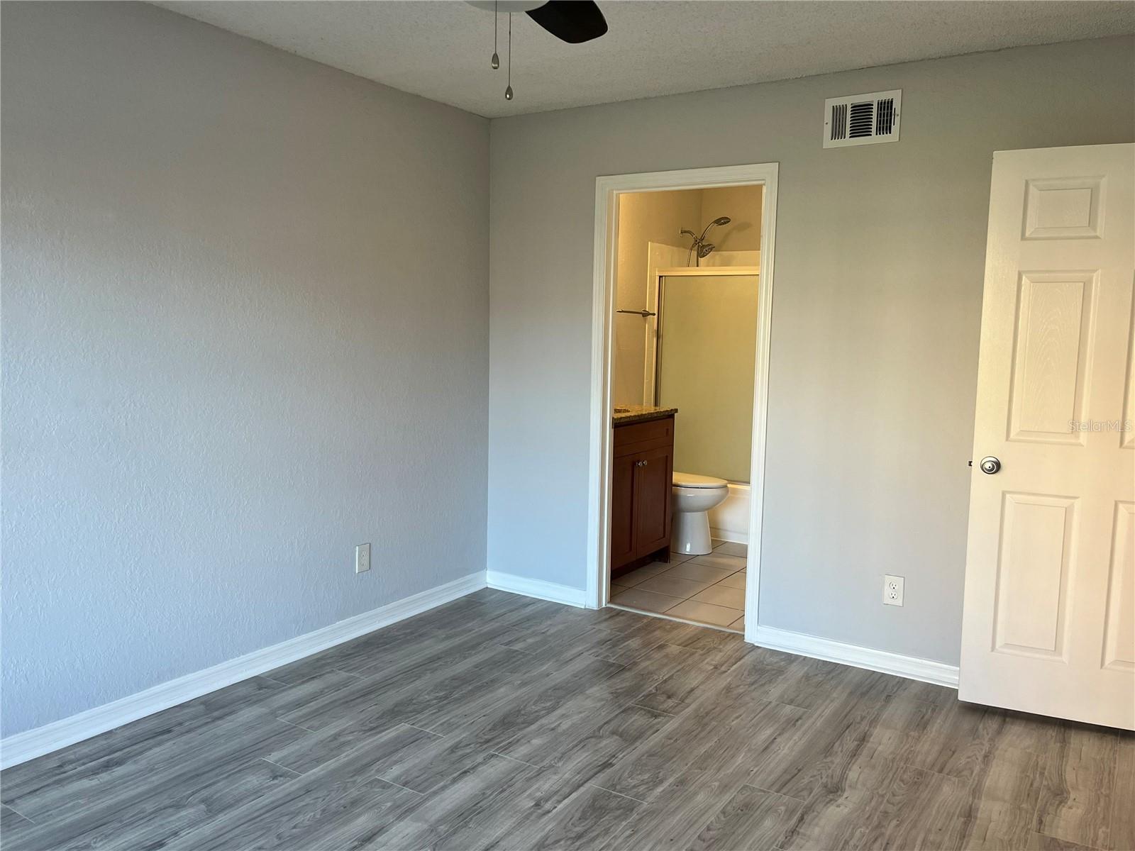 Image 8 of 15 For 10200 Gandy Boulevard N 617