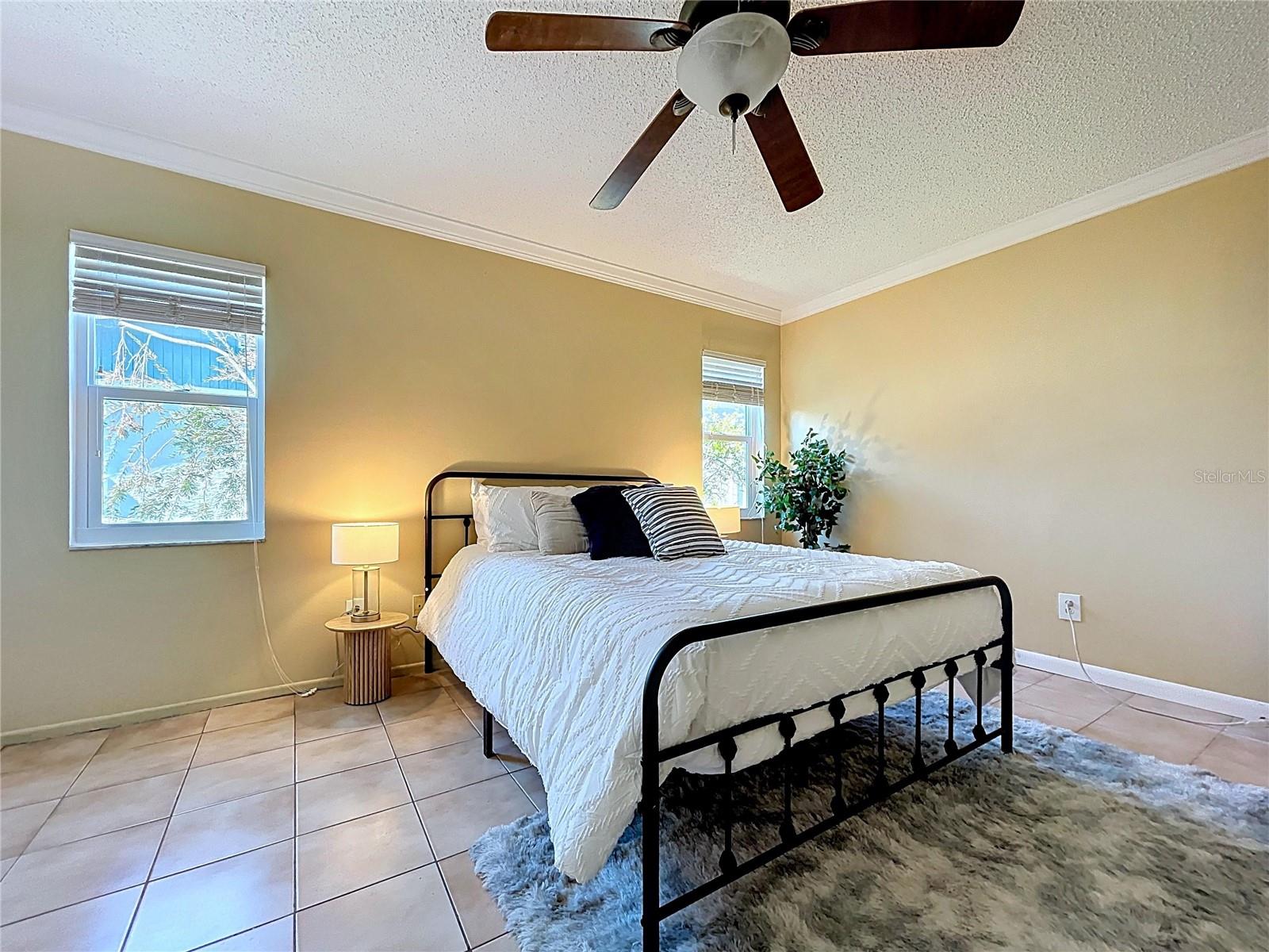 Image 12 of 28 For 1704 Hibiscus Circle N