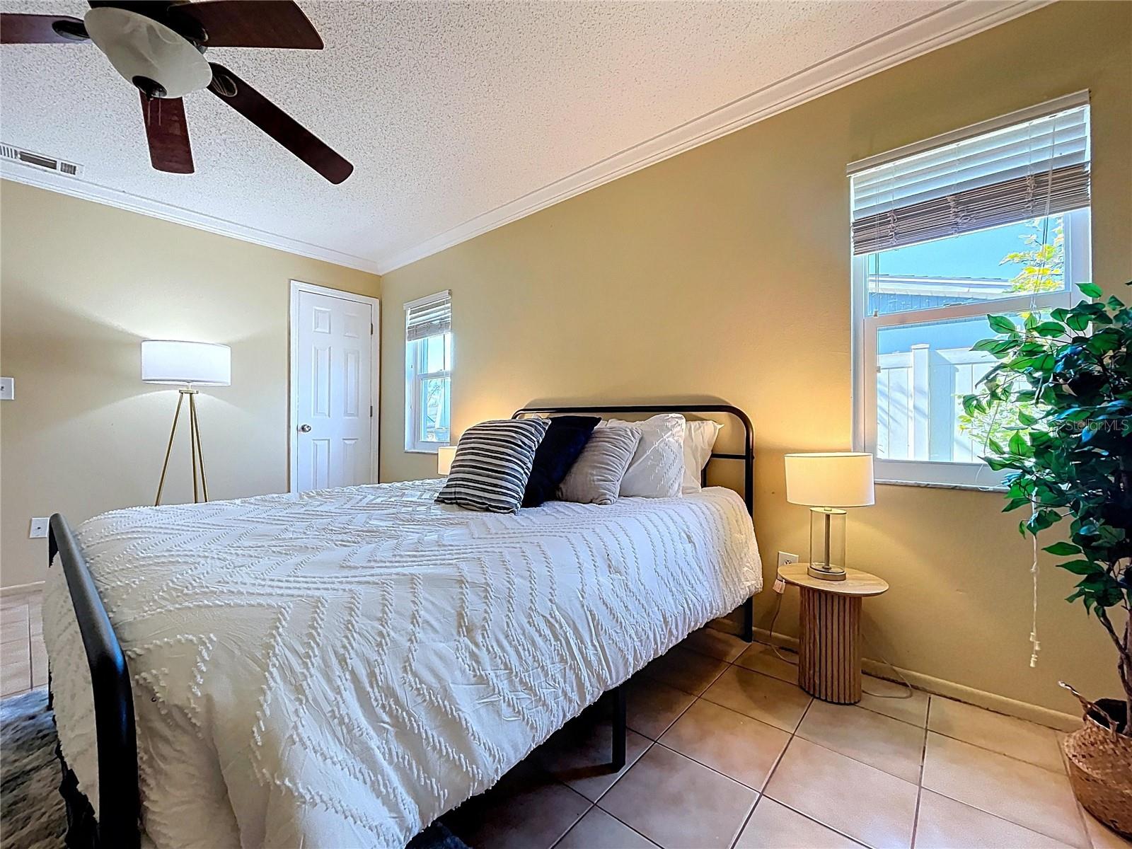 Image 13 of 28 For 1704 Hibiscus Circle N