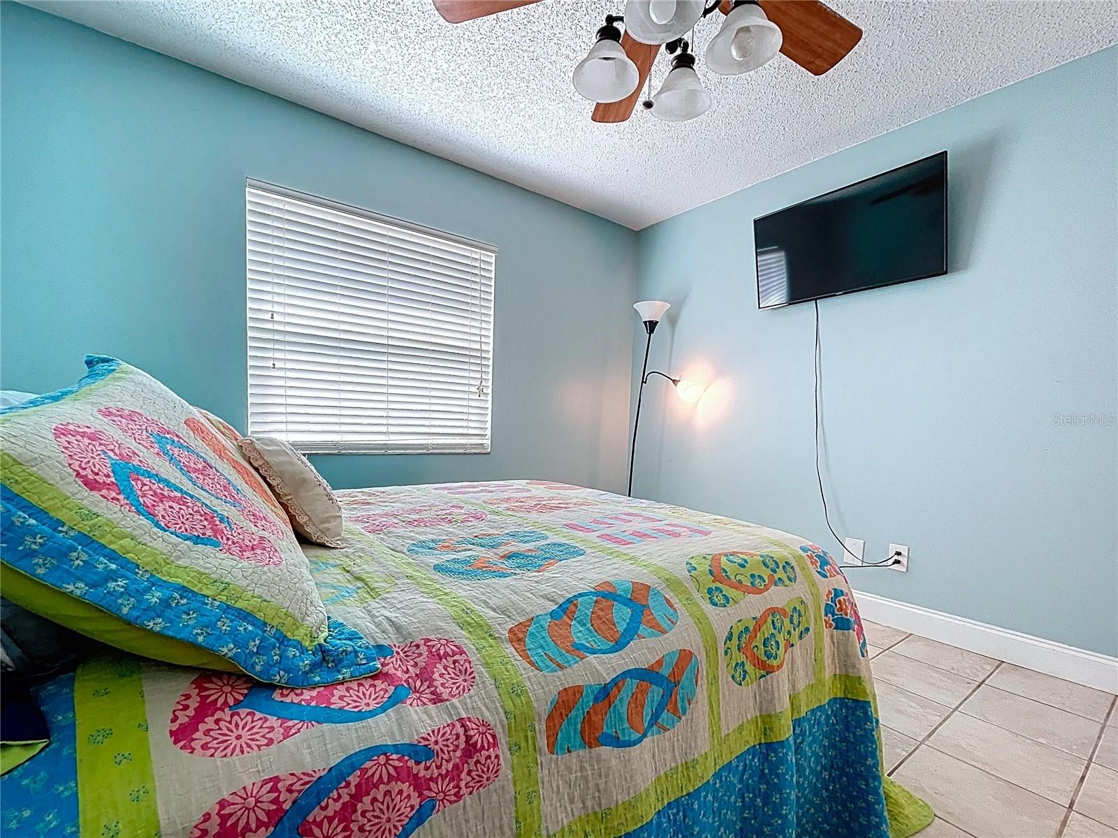 Image 18 of 28 For 1704 Hibiscus Circle N