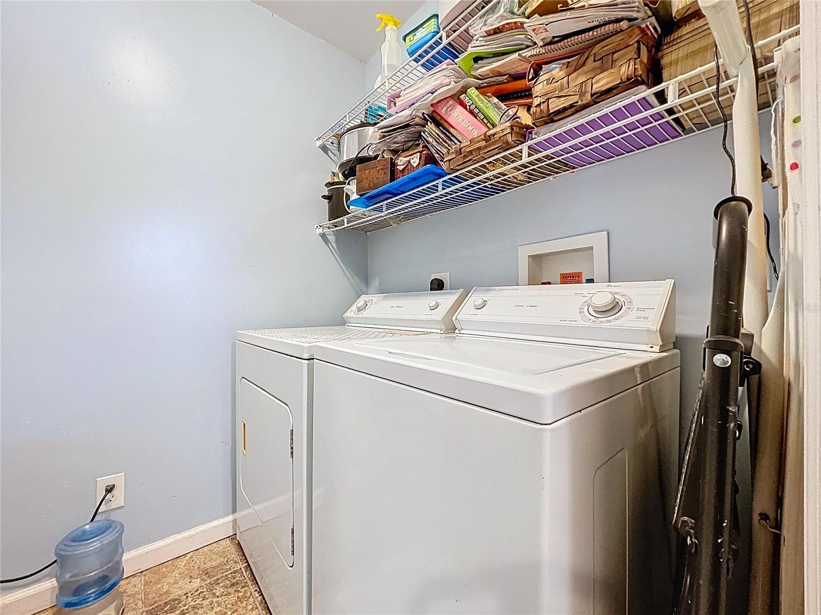 Image 22 of 28 For 1704 Hibiscus Circle N