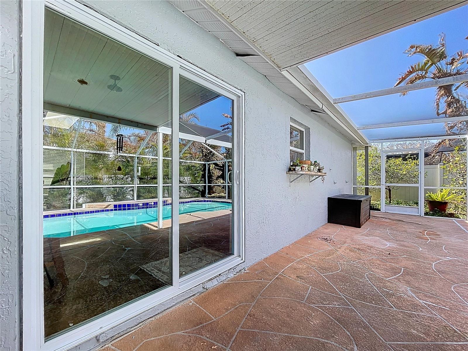 Image 27 of 28 For 1704 Hibiscus Circle N