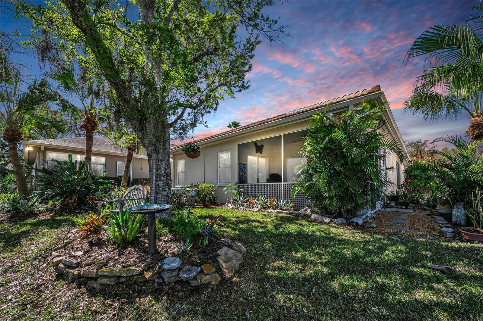 Image 3 of 87 For 1527 Woodstream Drive