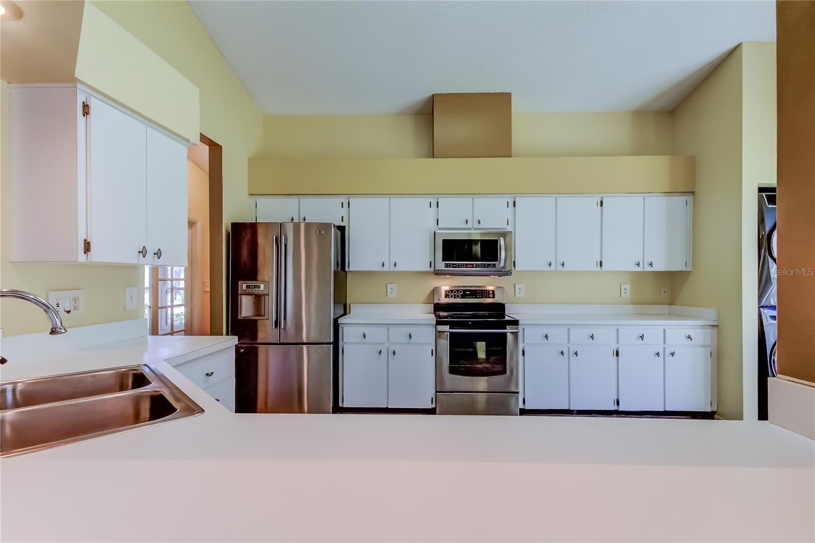 Image 20 of 58 For 1795 Bayhill Drive