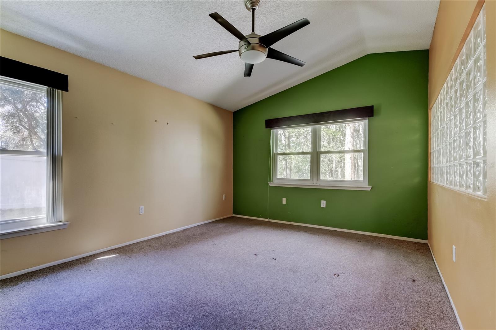 Image 23 of 58 For 1795 Bayhill Drive