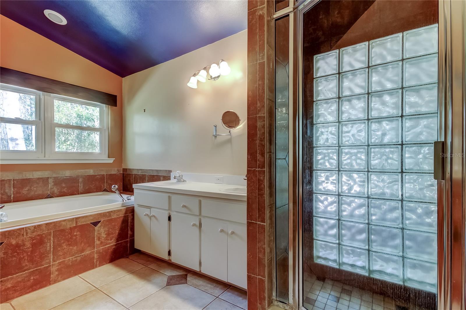 Image 27 of 58 For 1795 Bayhill Drive