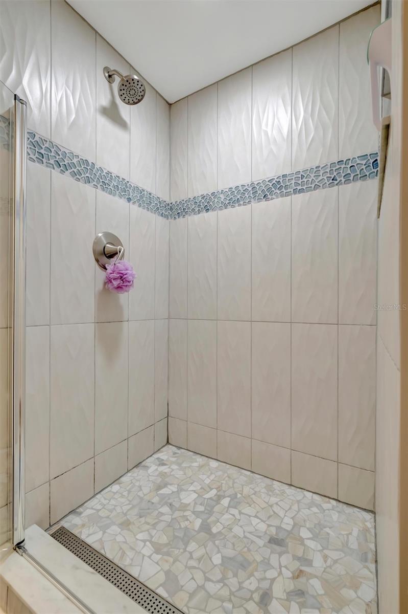 Image 39 of 66 For 5396 Gulf Boulevard 407