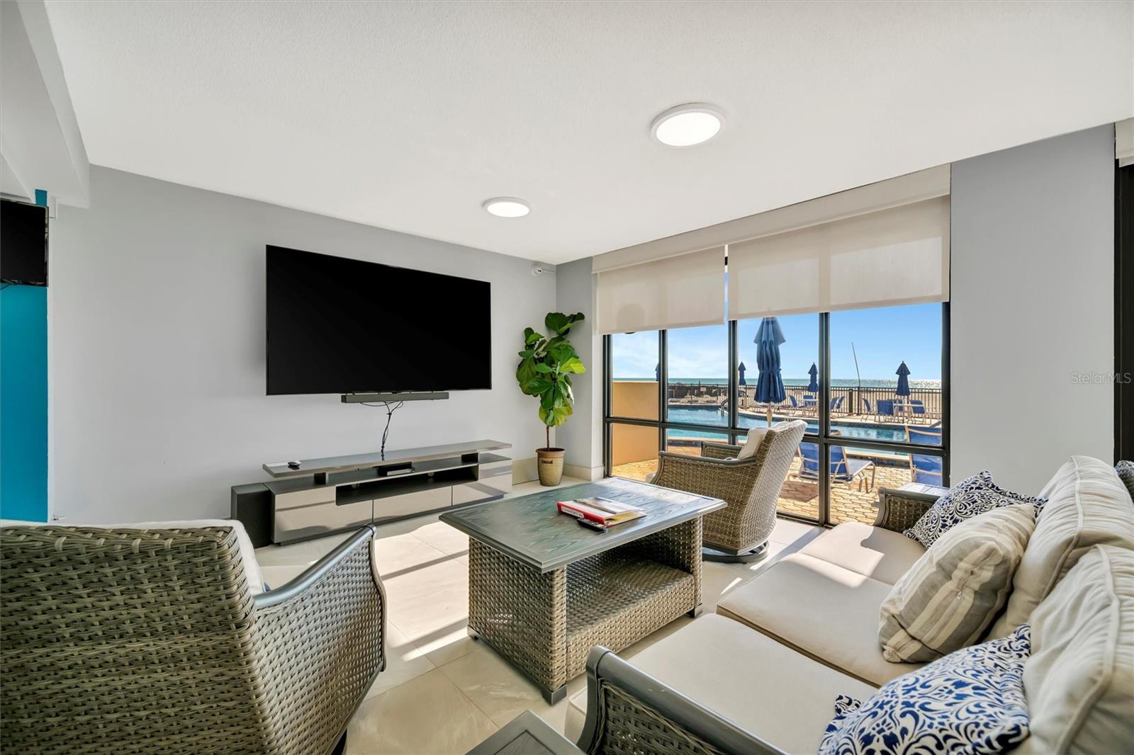 Image 55 of 66 For 5396 Gulf Boulevard 407