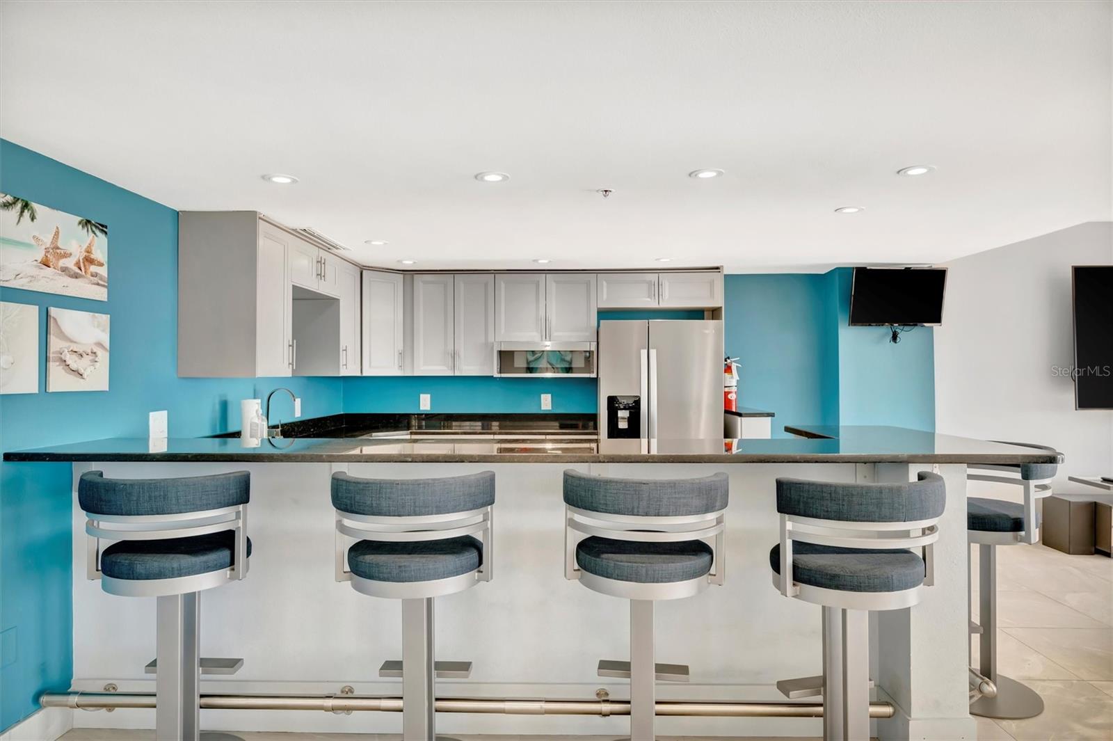 Image 56 of 66 For 5396 Gulf Boulevard 407