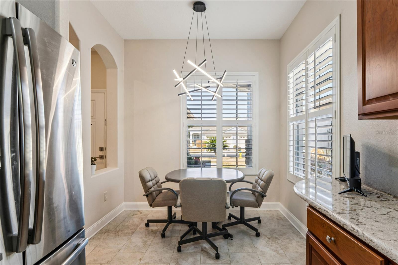 Image 12 of 57 For 31814 Blythewood Way