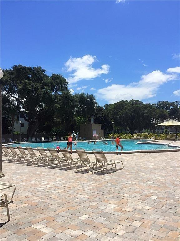 Image 37 of 48 For 2001 World Parkway Boulevard 7