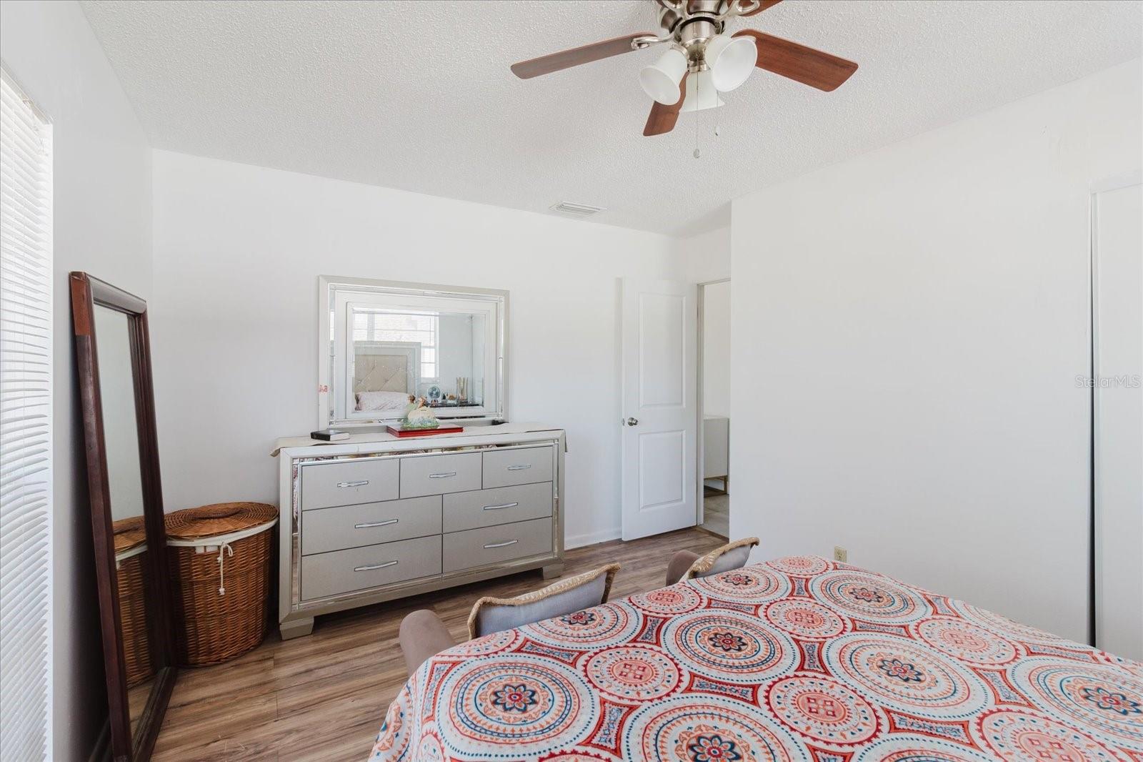 Image 13 of 100 For 7008 Mintwood Court