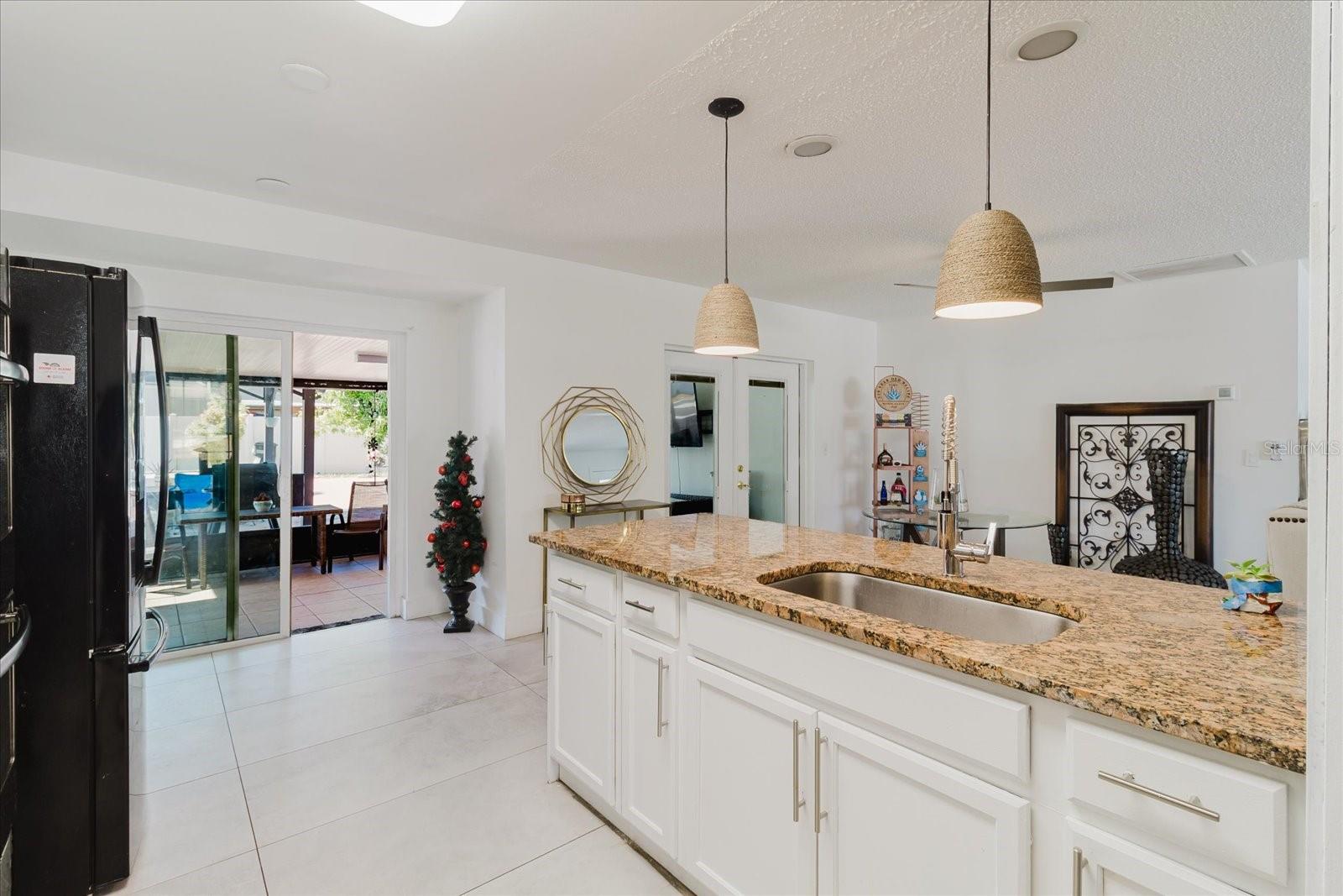 Image 29 of 100 For 7008 Mintwood Court