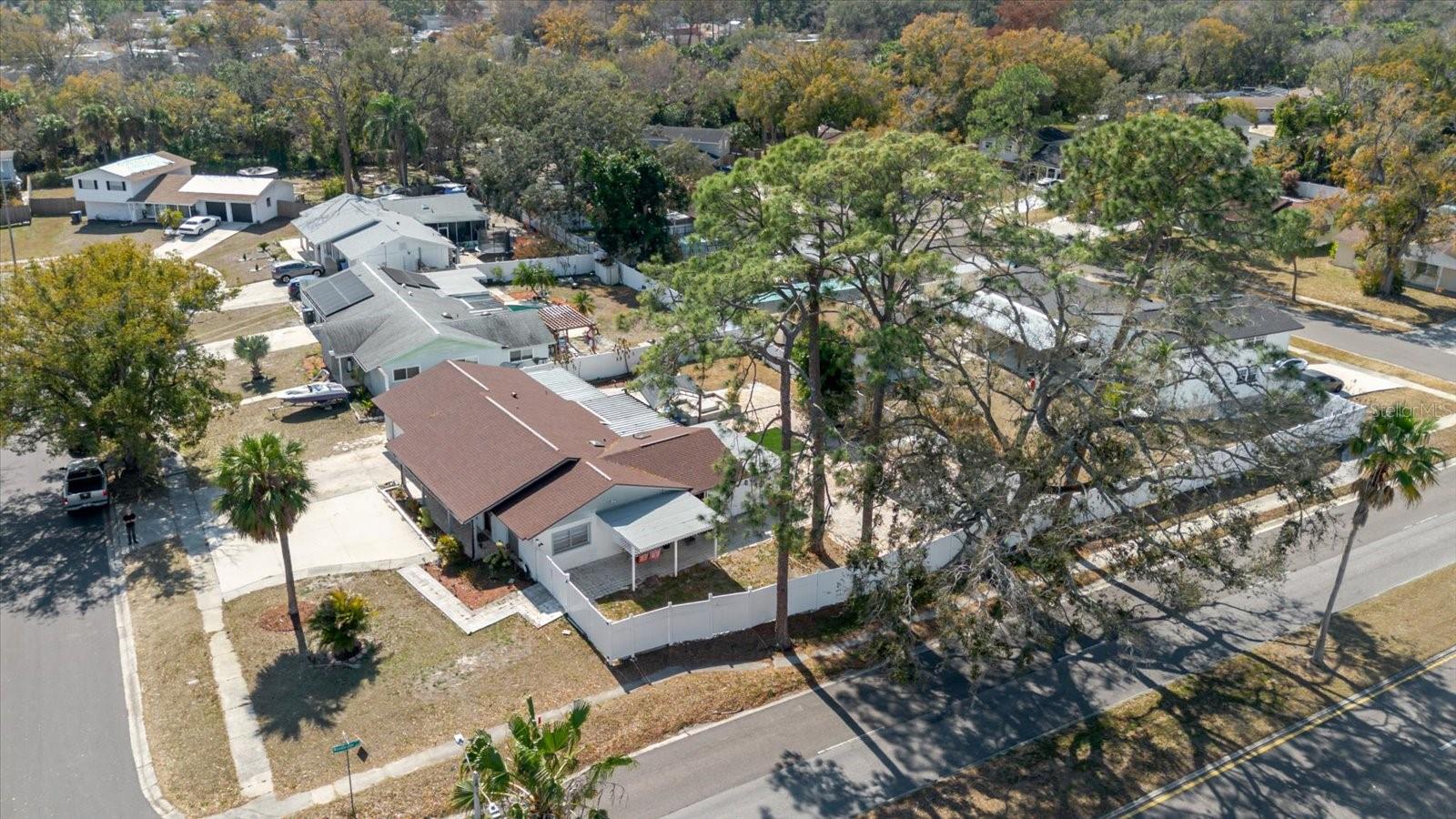 Image 3 of 100 For 7008 Mintwood Court