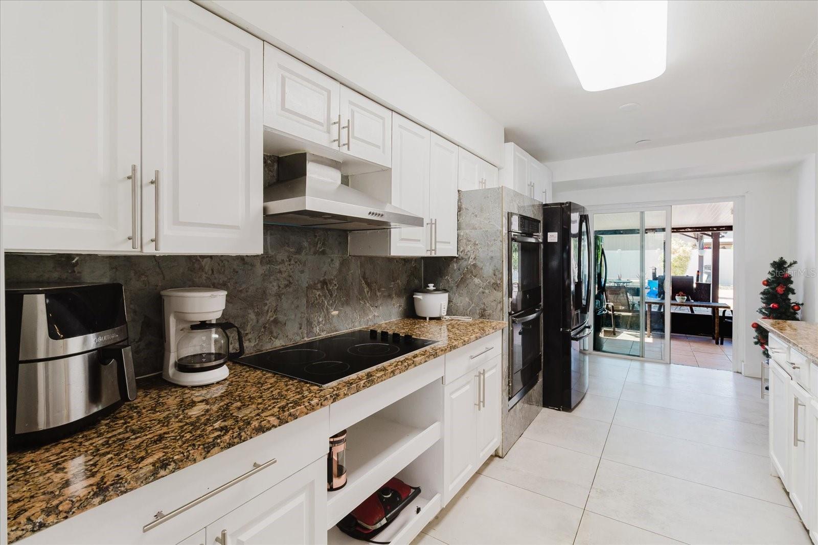 Image 31 of 100 For 7008 Mintwood Court