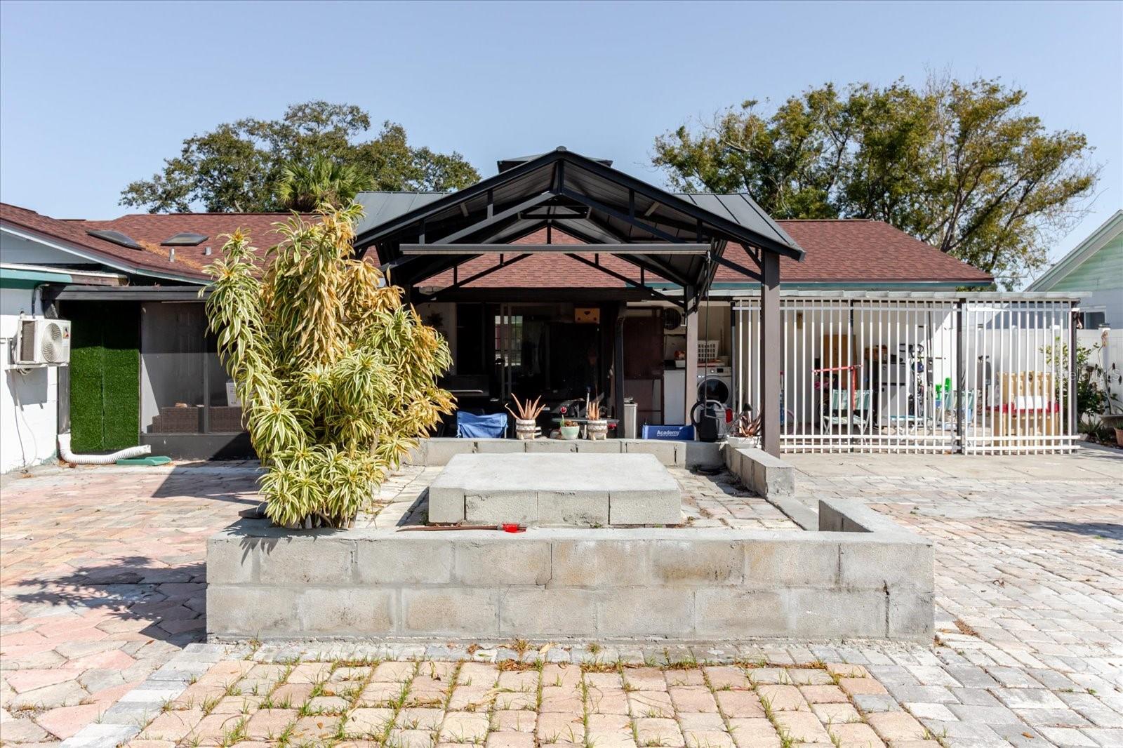 Image 86 of 100 For 7008 Mintwood Court