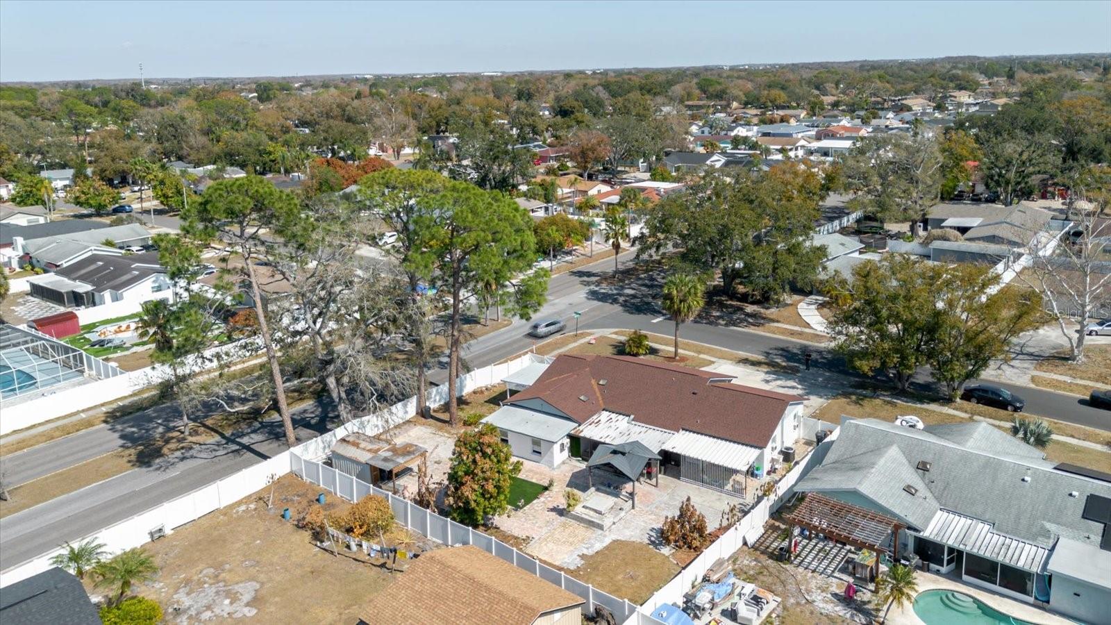 Image 91 of 100 For 7008 Mintwood Court