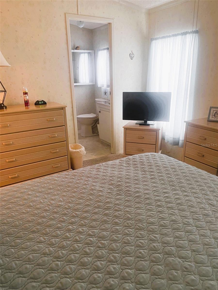 Image 21 of 23 For 38210 Williams Aire Street