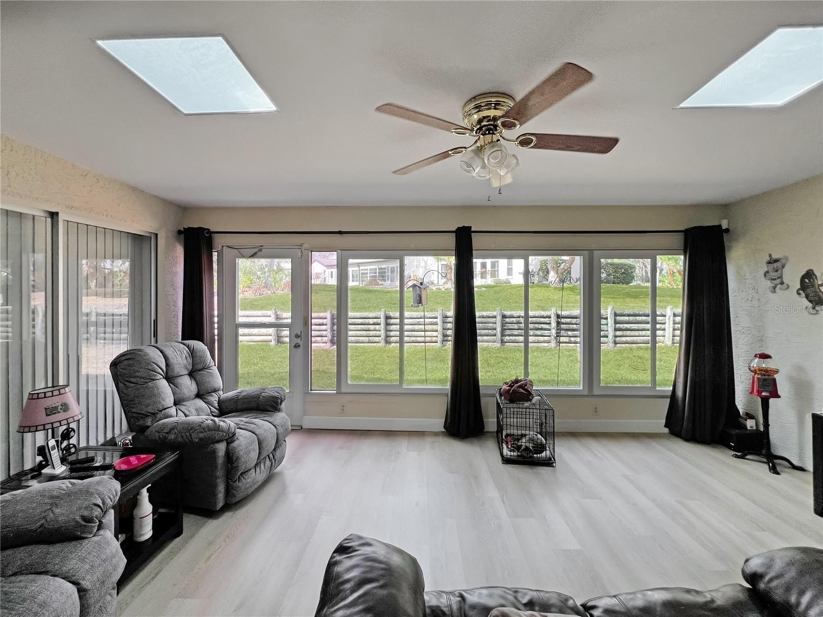 Image 23 of 32 For 7497 Heather Walk Drive